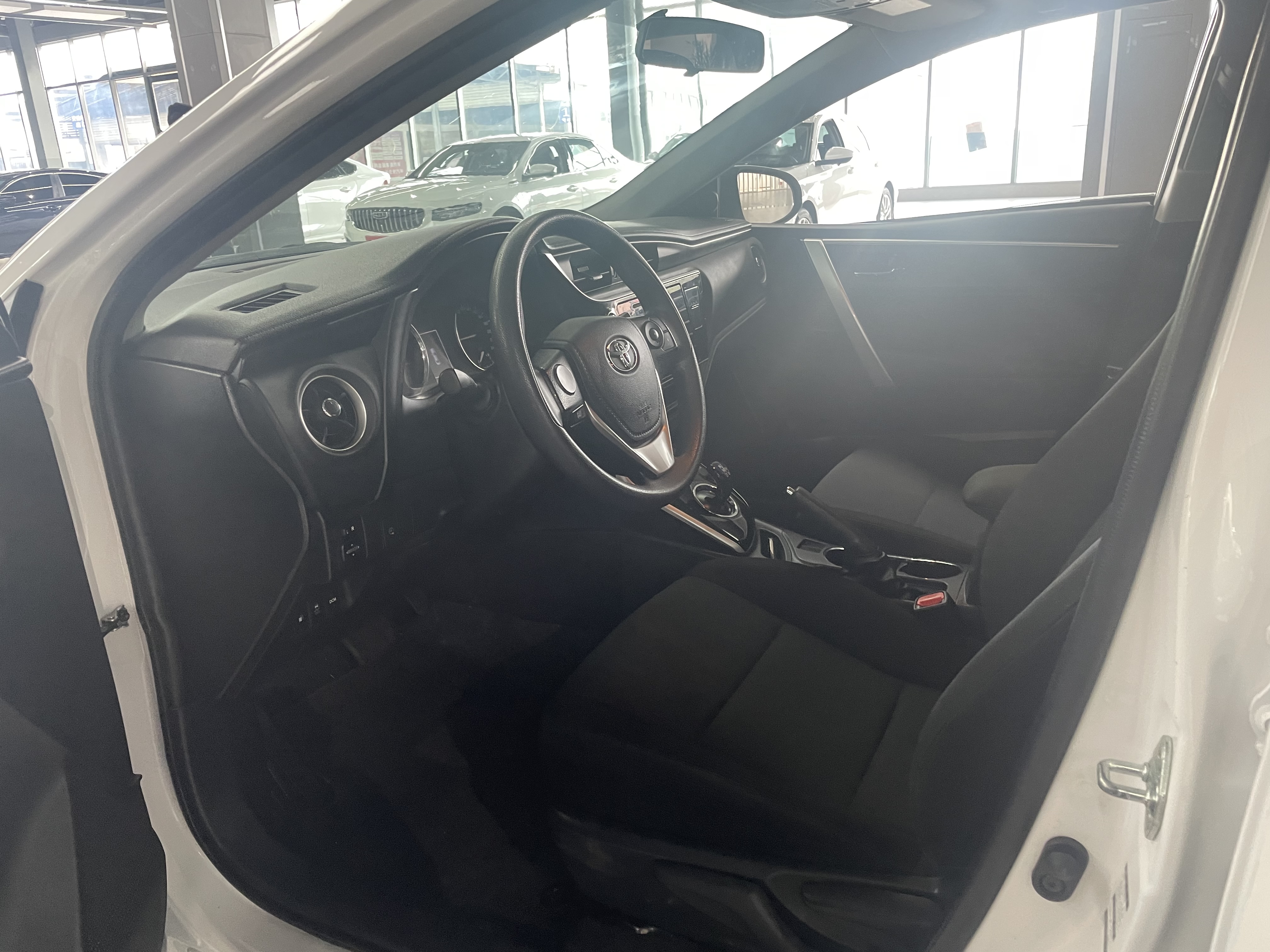 Toyota Corolla Hybird E+ 2021 car image #4