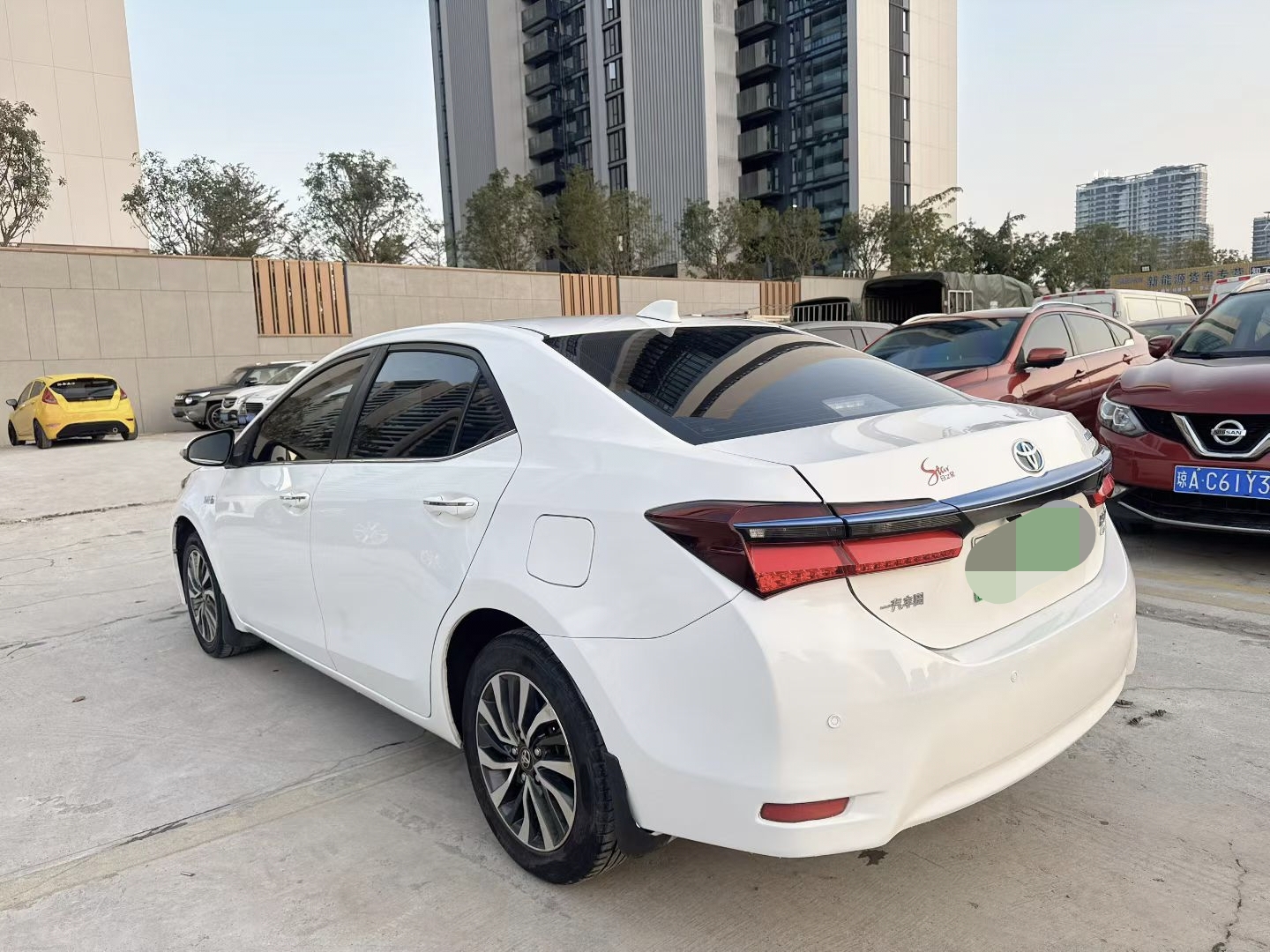 Toyota Corolla Hybird E+ 2021 immagine di auto #4