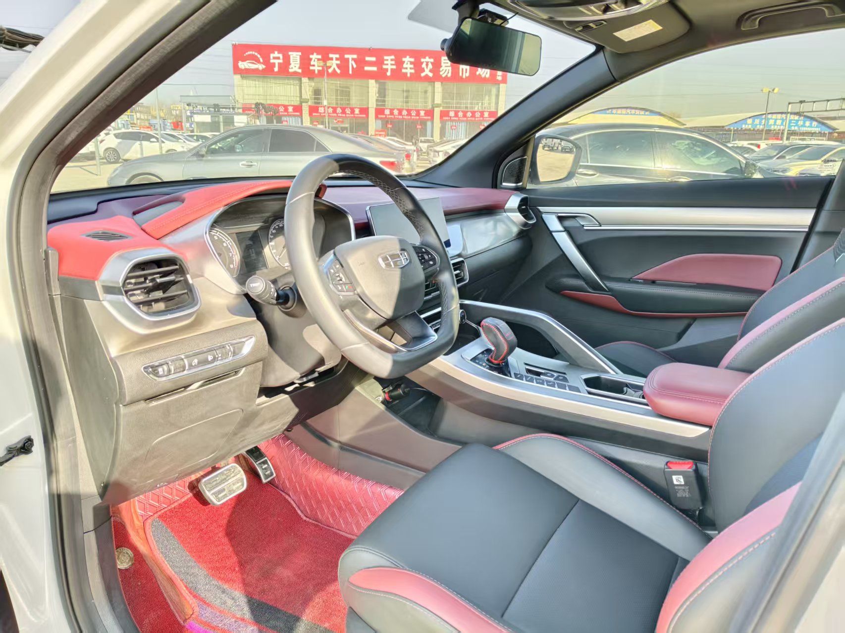 GEELY Coolray 2021 car image #4