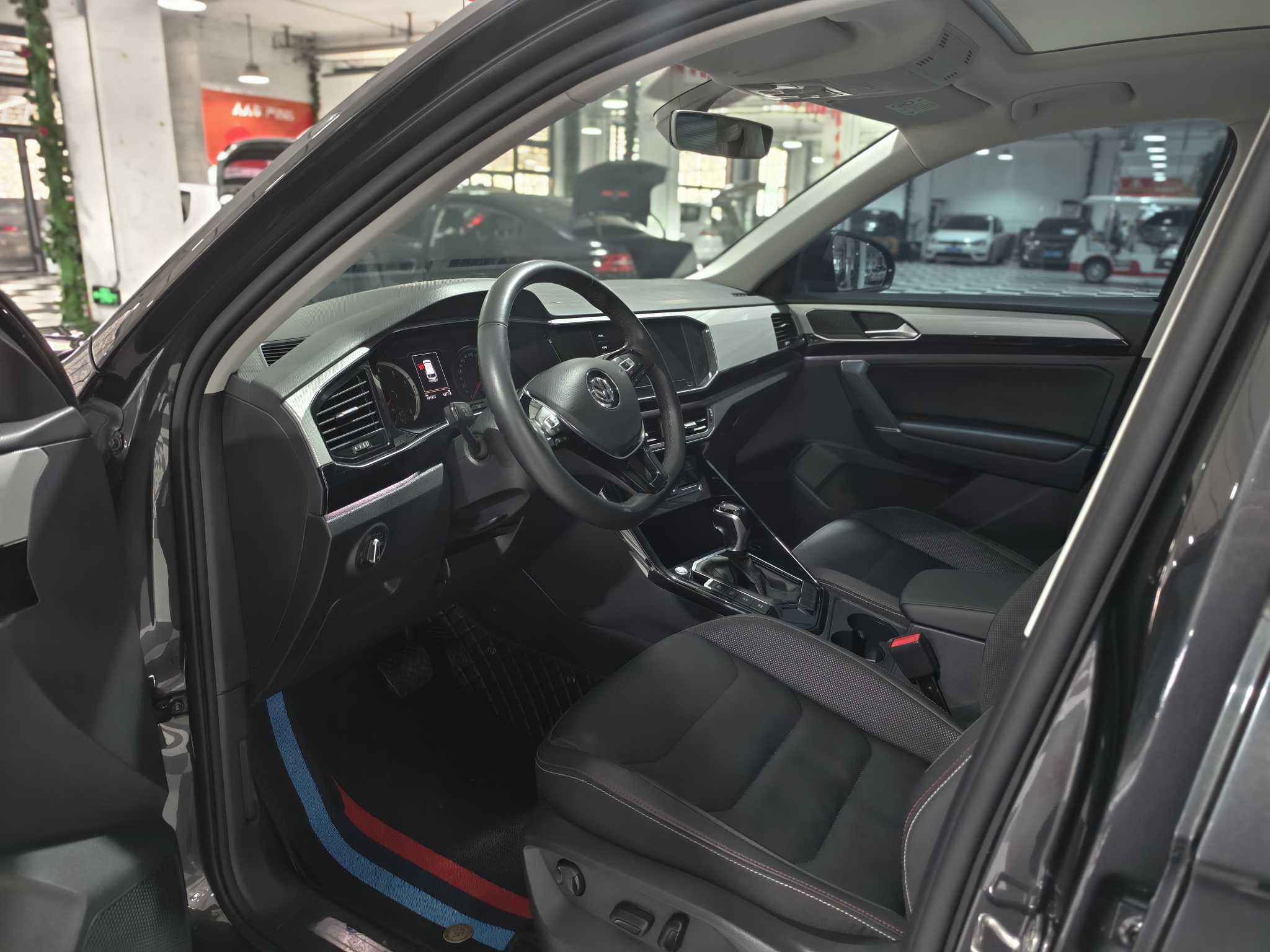 Volkswagen Tayron 2020 car image #4