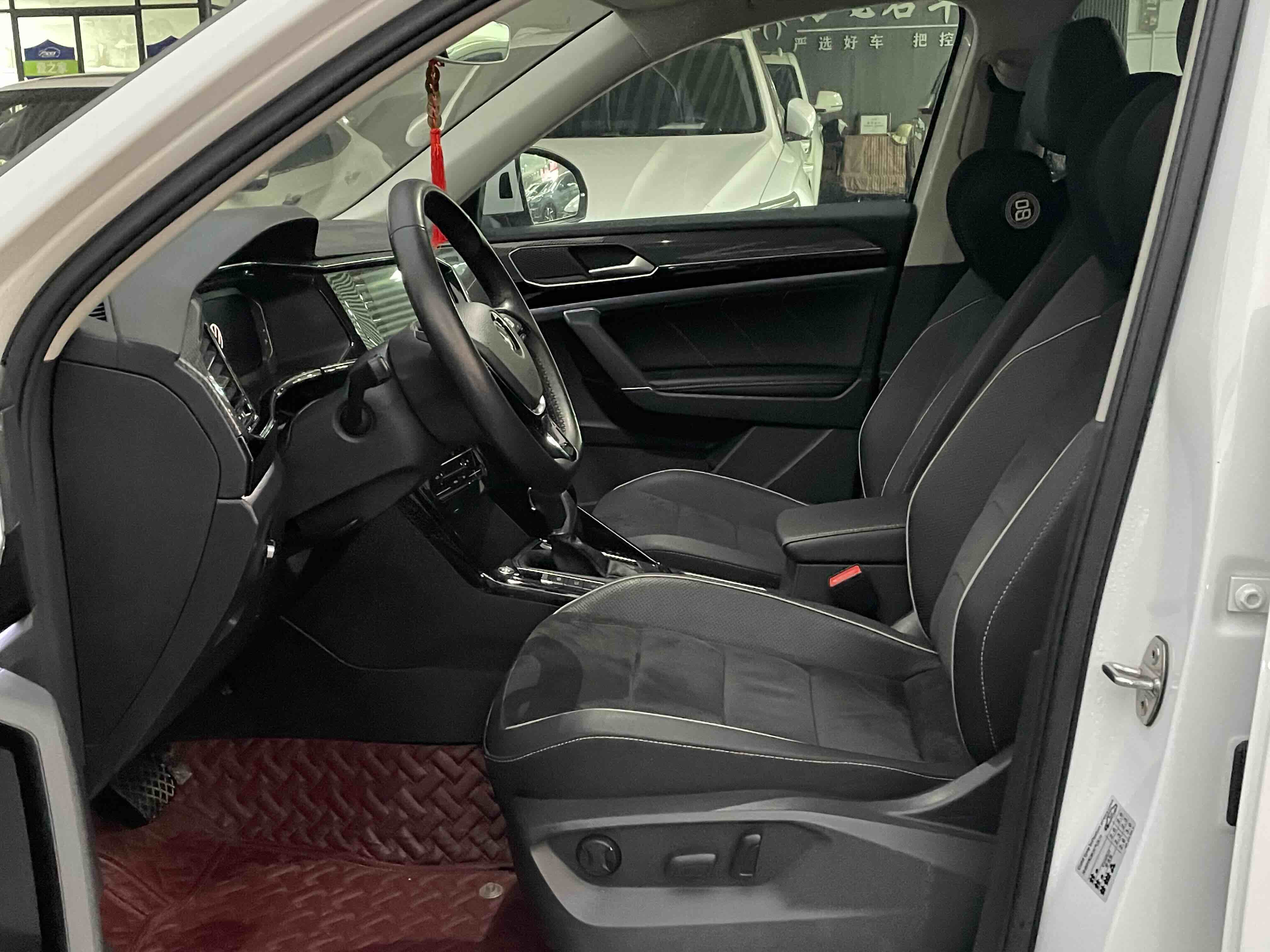 Volkswagen Tayron 2021 car image #4