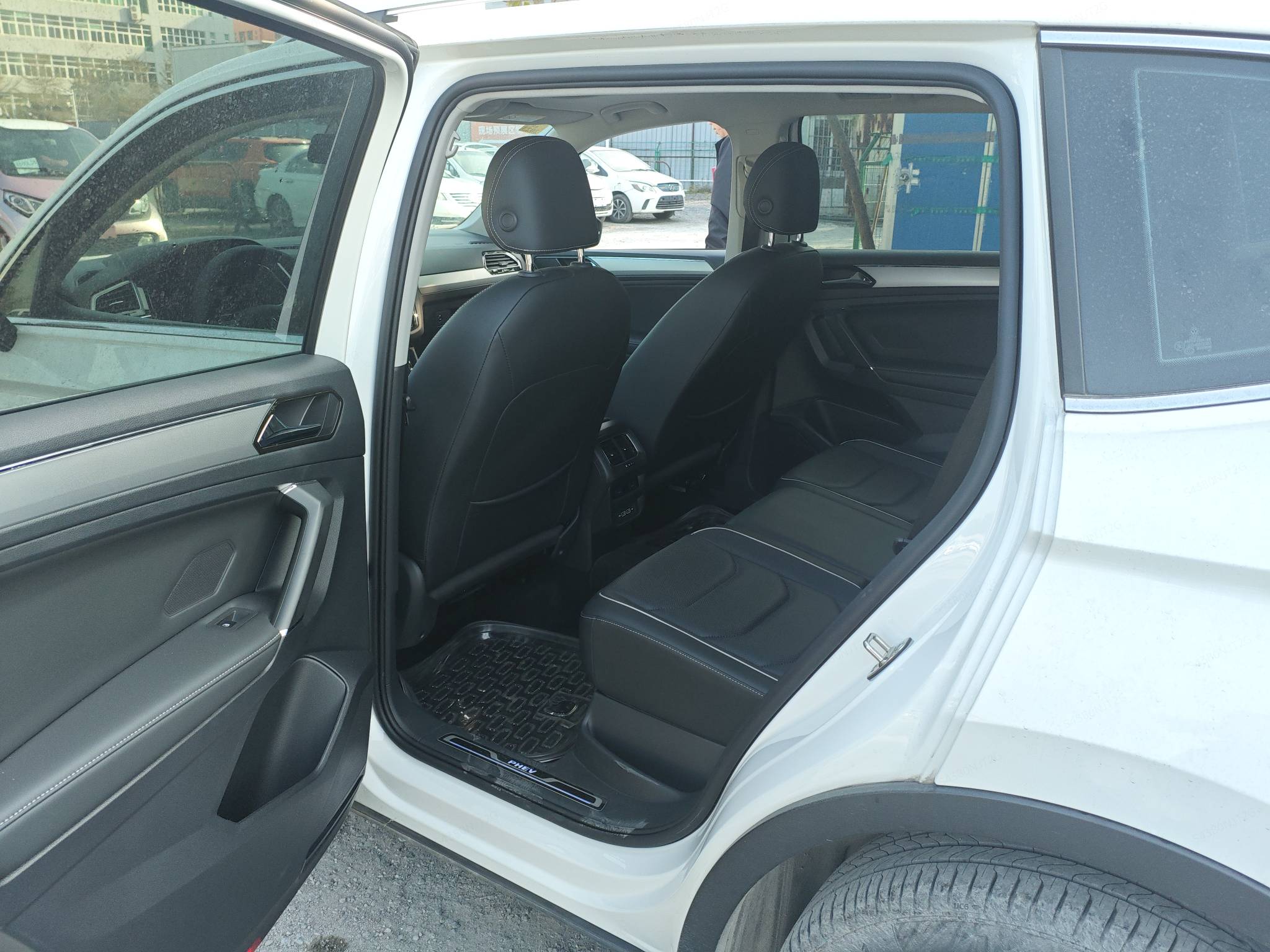 Volkswagen Tiguan L New Energy 2021 car image #4