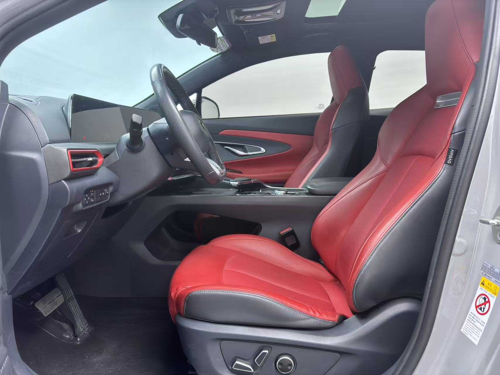 Changan UNI-T 2021 car image #4