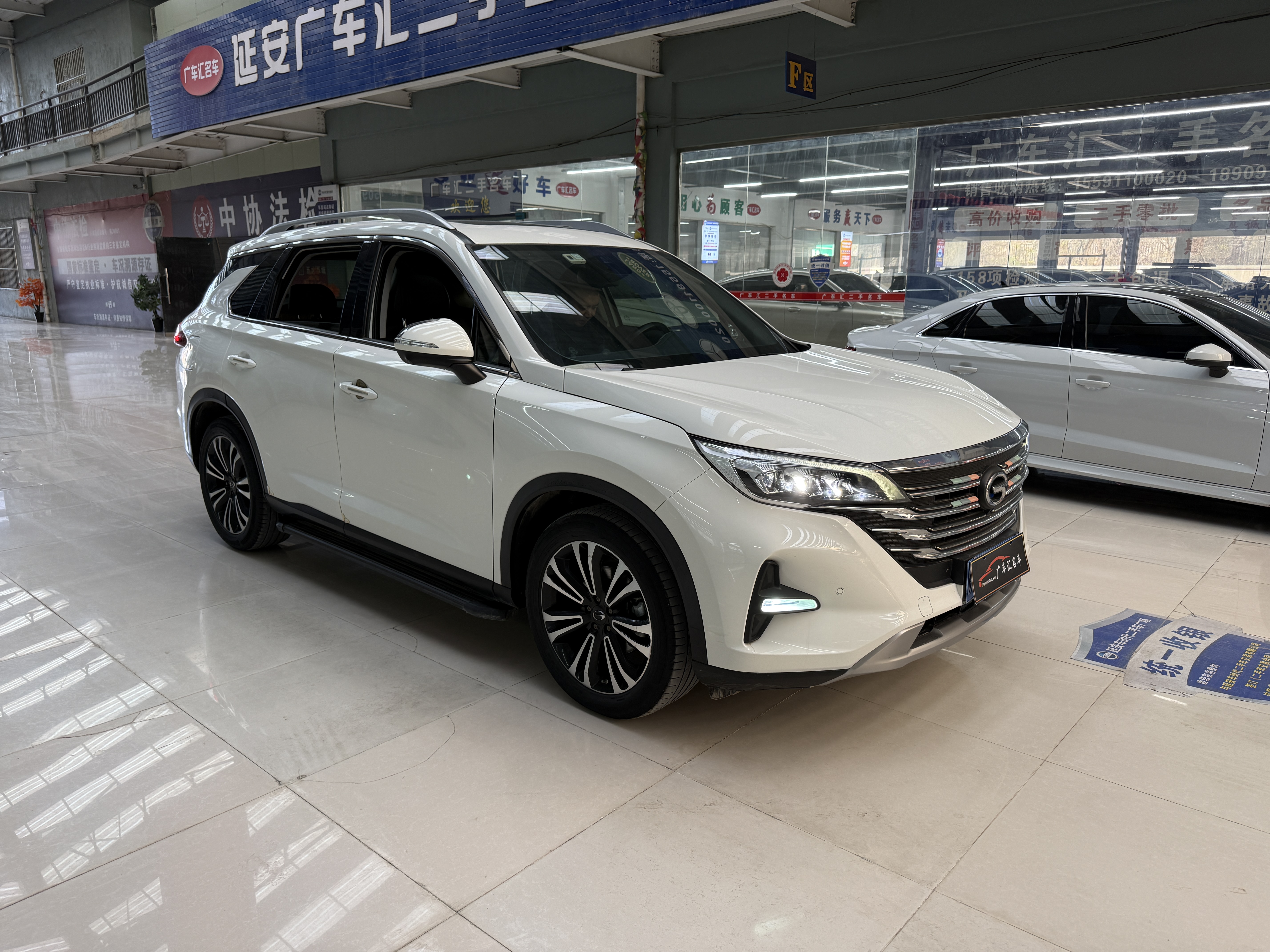 GAC Trumpchi GS5 2020 car image #4