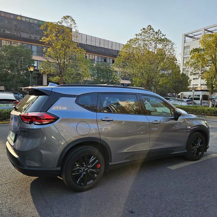 Chevrolet Orlando 2022 #4 Chevrolet Orlando 2022 car image #4