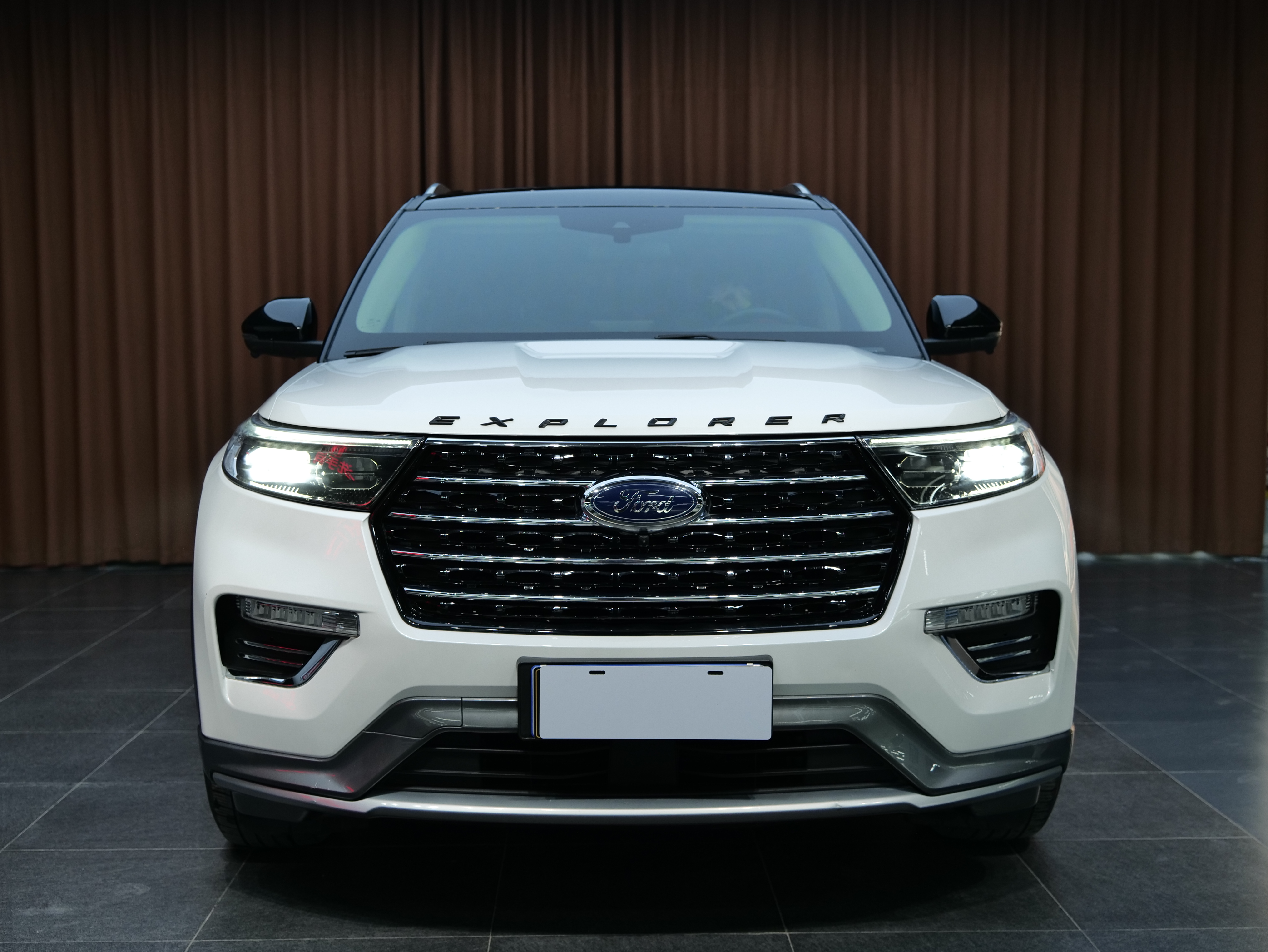 Ford Explorer 2021 #4 Ford Explorer 2021 car image #4