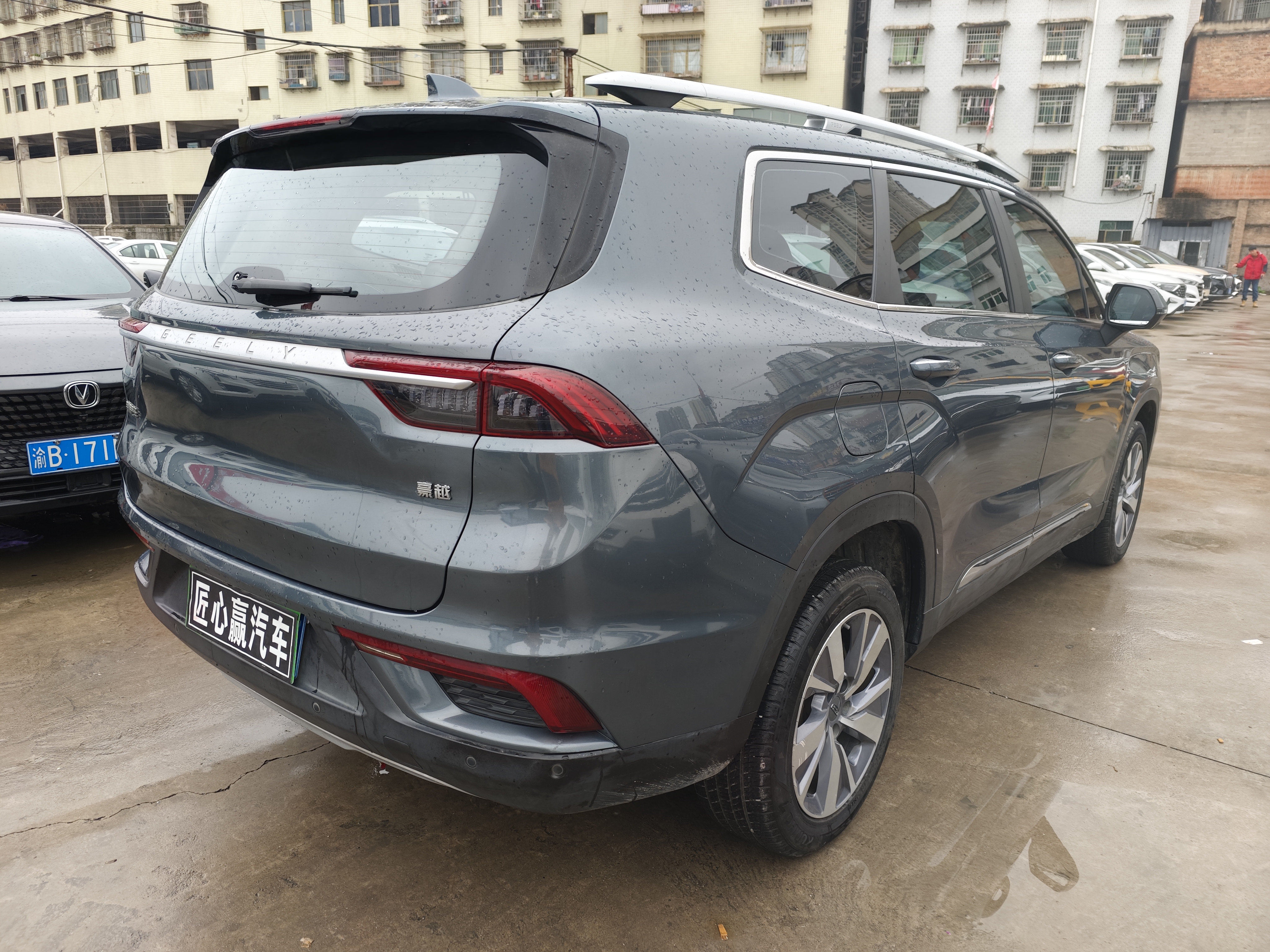 GEELY Okavango 2021 car image #4