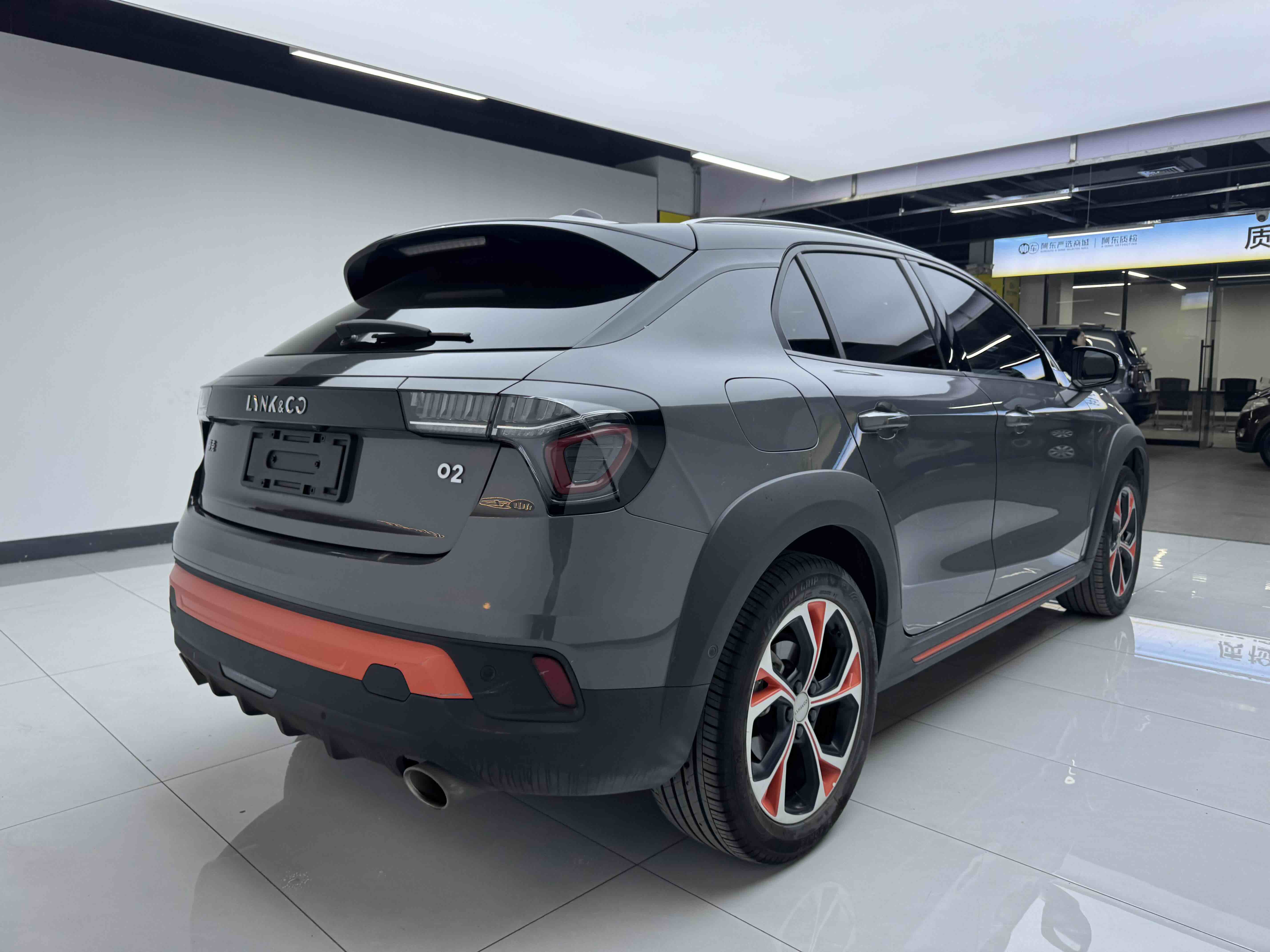 Lynk & Co 2020 #4 Lynk & Co 2020 car image #4