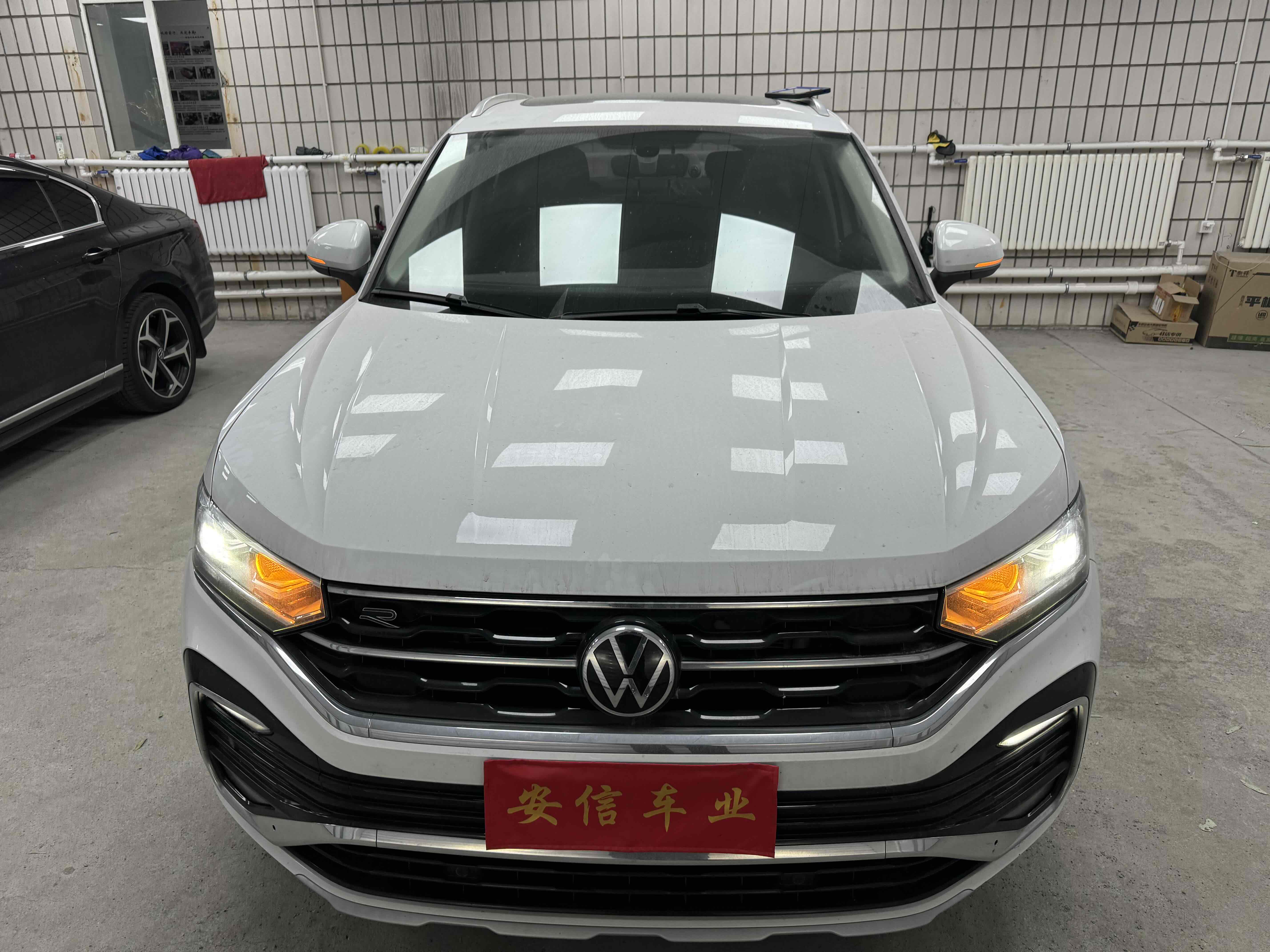 Volkswagen Tayron X 2021 car image #4