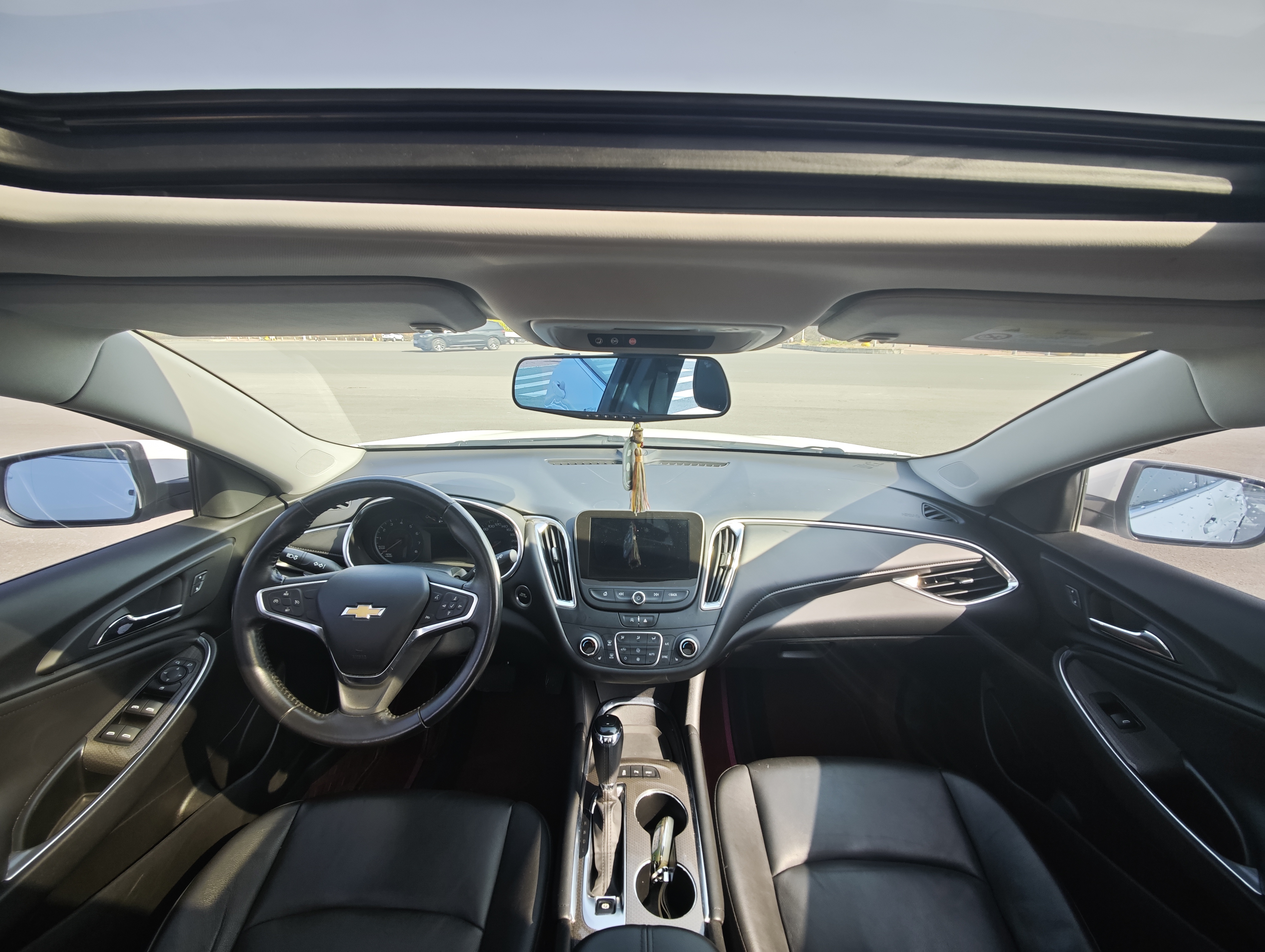 Chevrolet Malibu XL 2021 immagine di auto #4