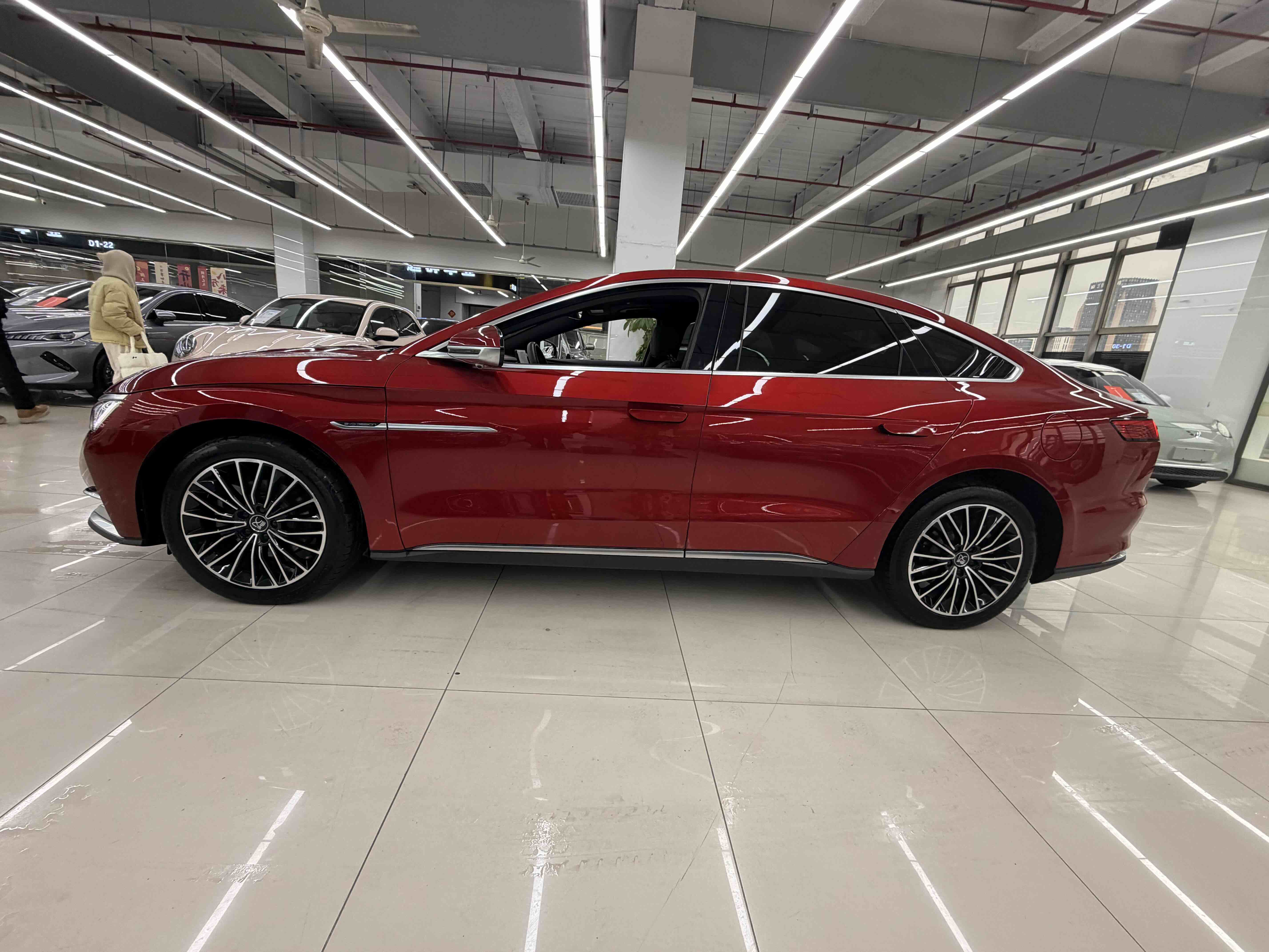 BYD Han 2021 immagine di auto #4