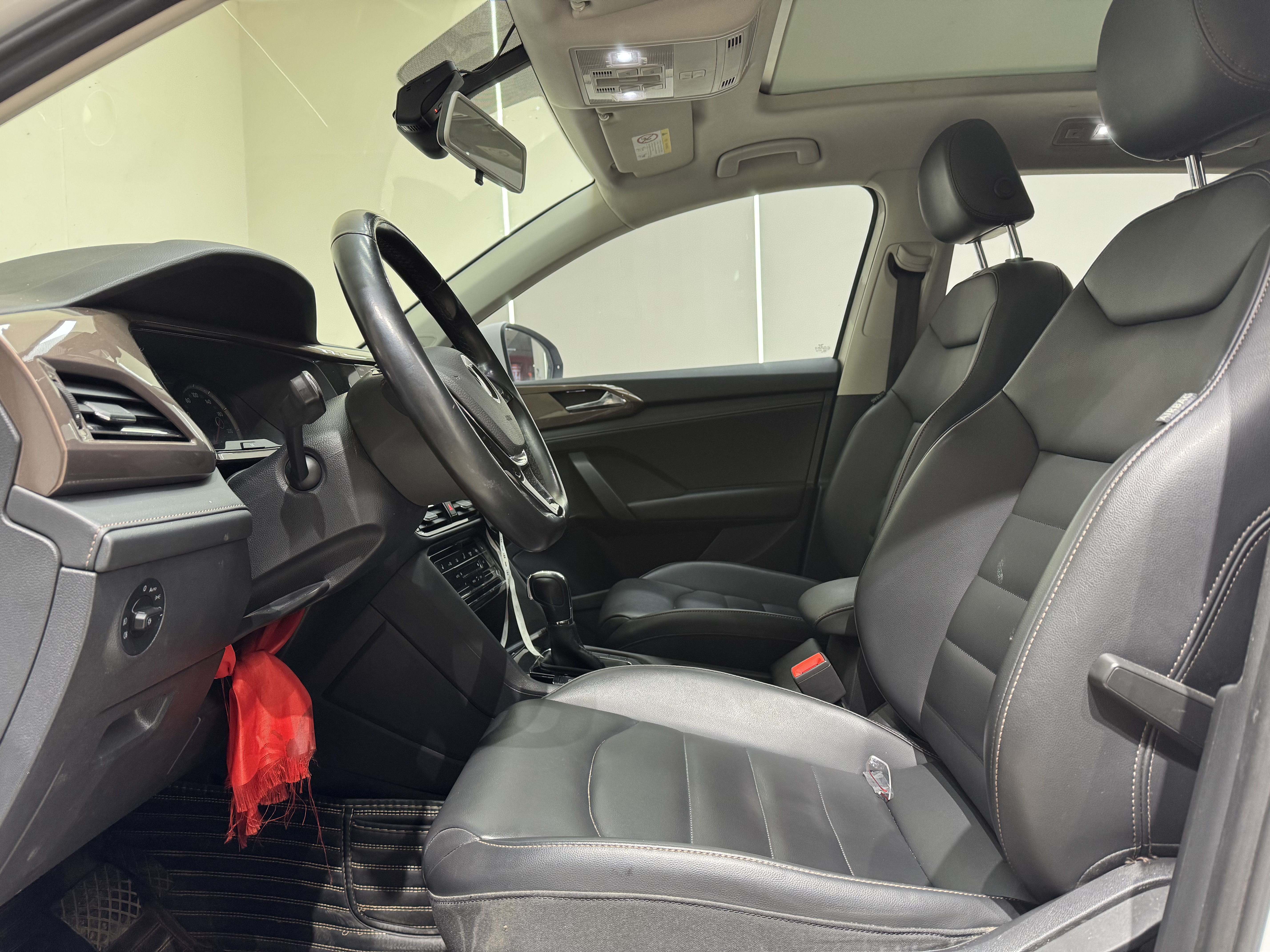 Volkswagen Tharu 2021 #4 Volkswagen Tharu 2021 immagine di auto #4