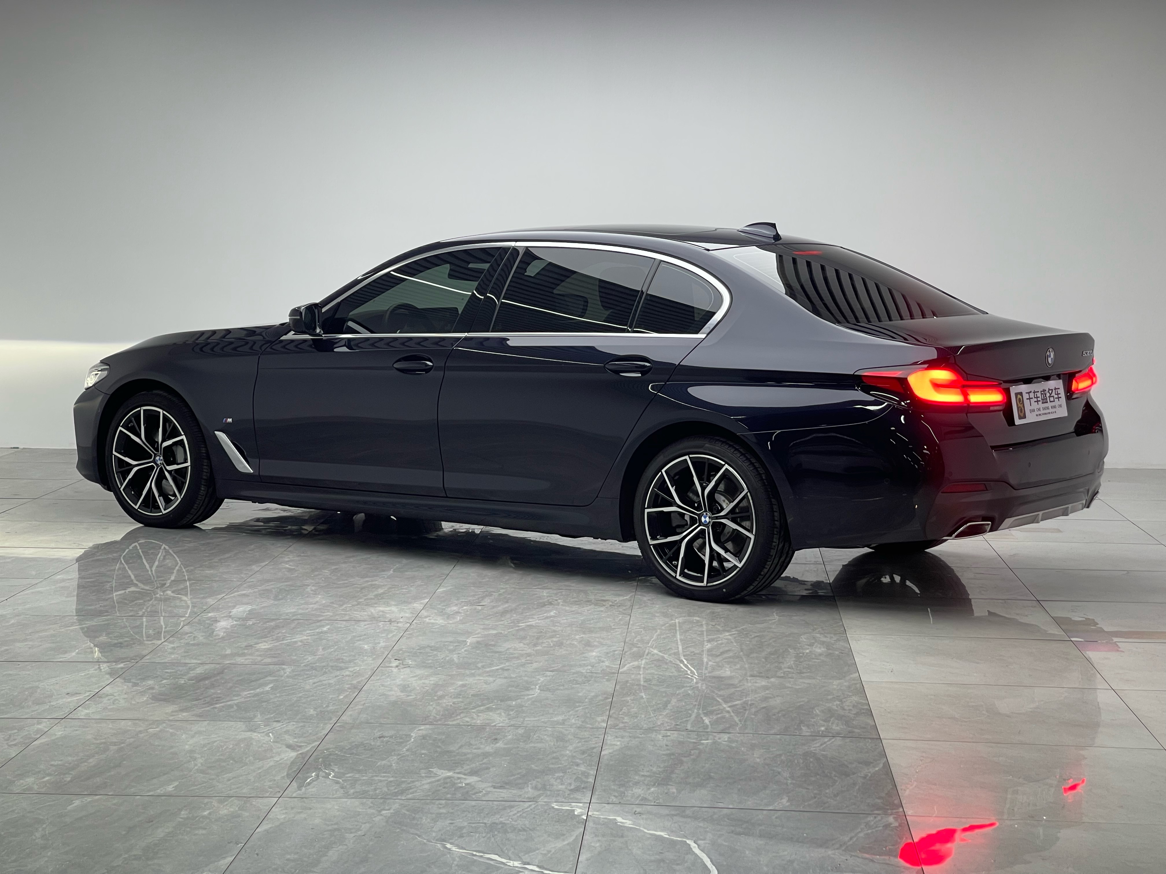 BMW 5 Series 2021 #4 BMW 5 Series 2021 car image #4