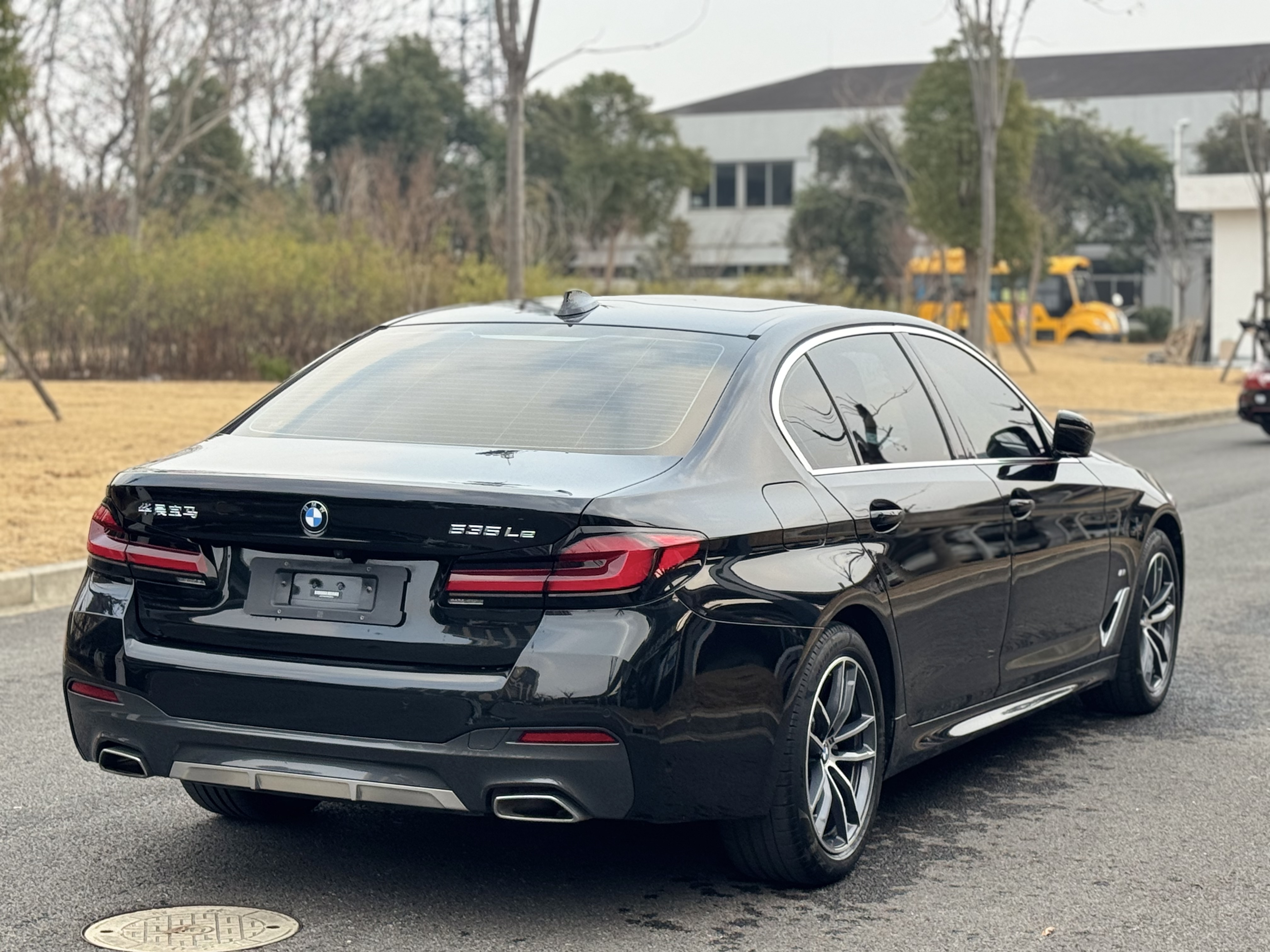 BMW 5 Series New Energy 2021 car image #4