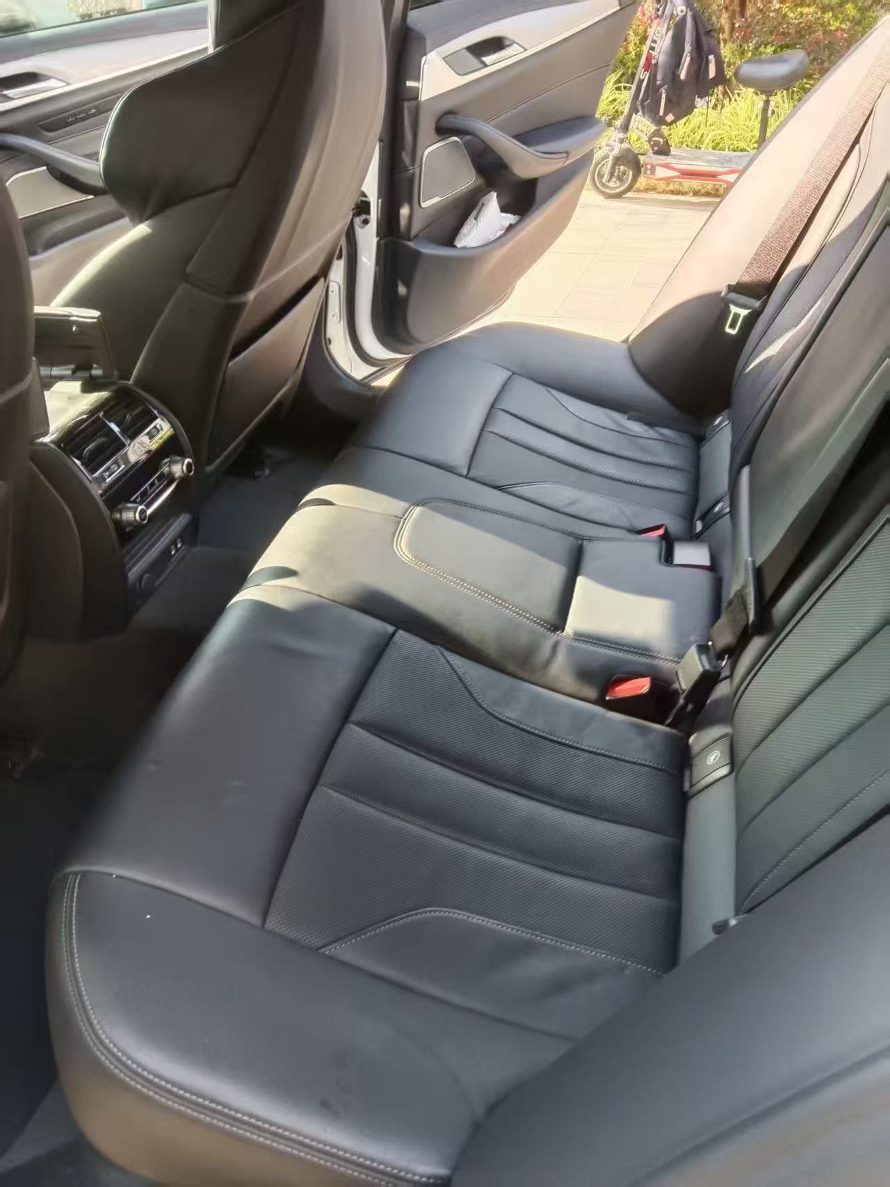 BMW M5 2021 صورة سيارة #4