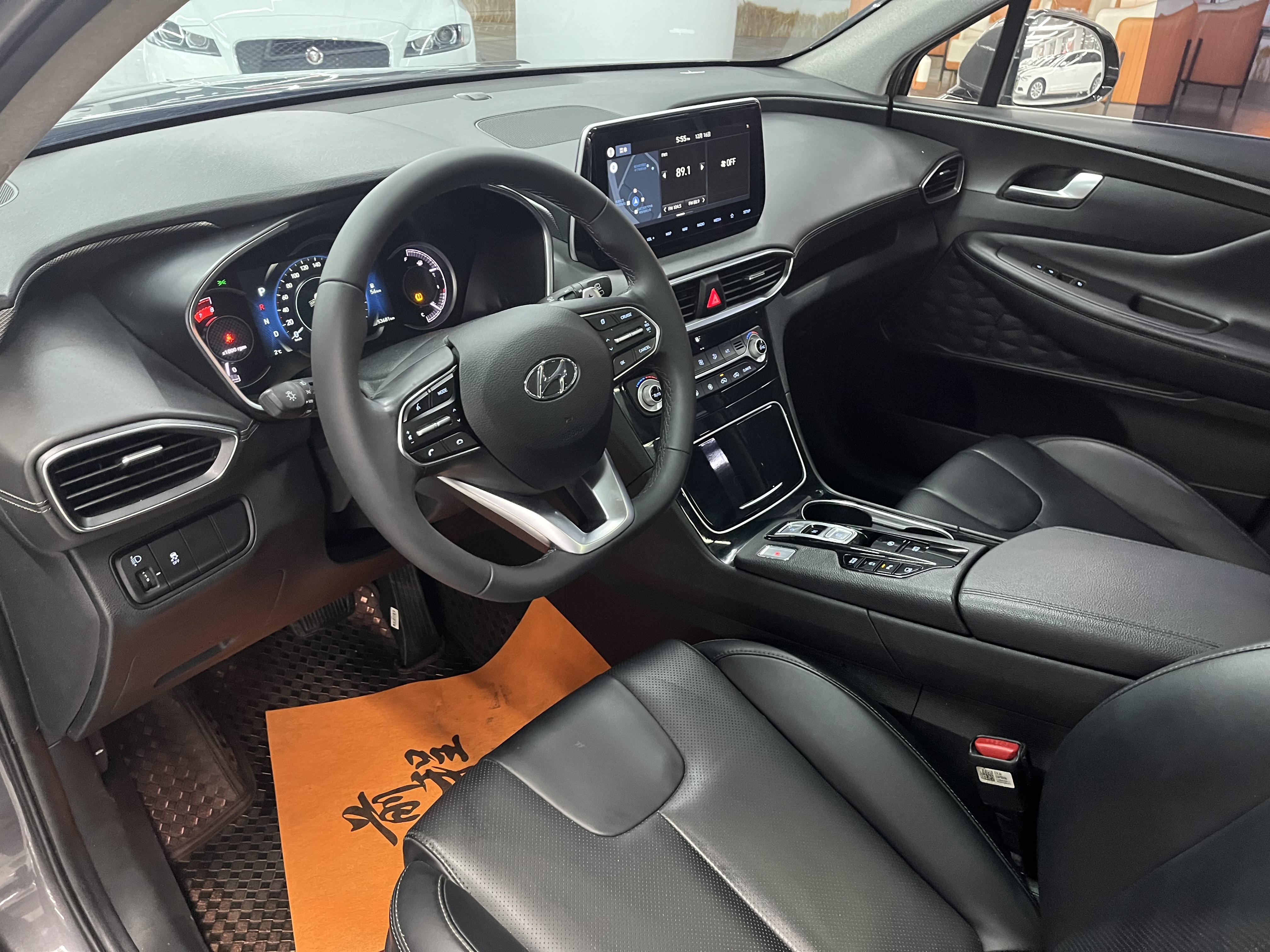 Hyundai Santa Fe 2021 car image #4