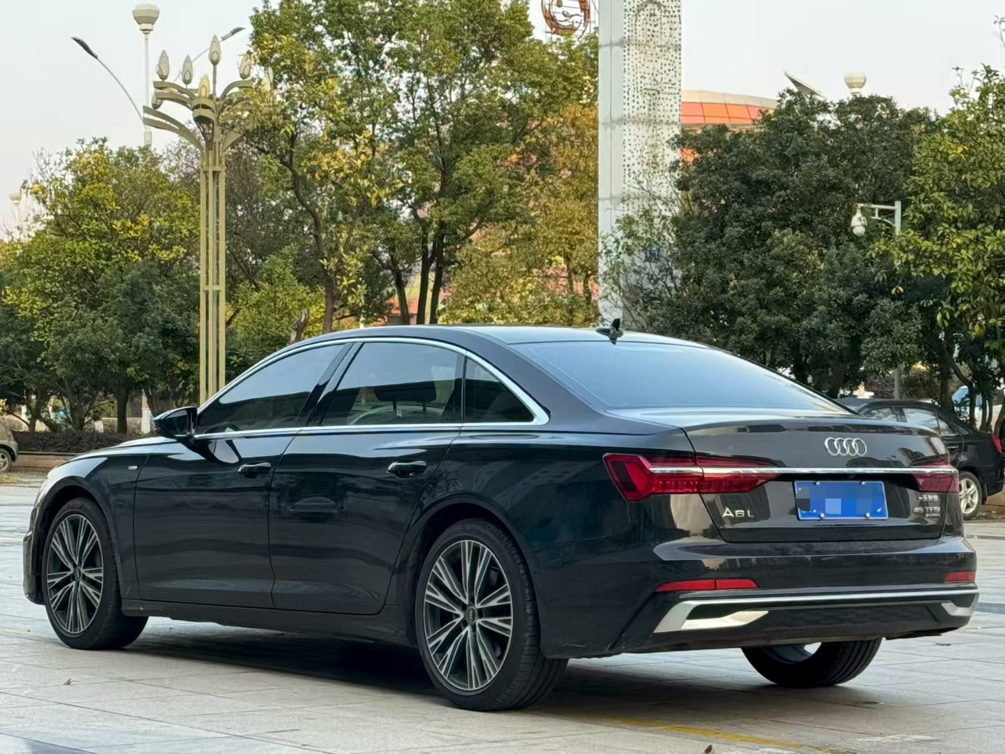 Audi A6L 2022 car image #4