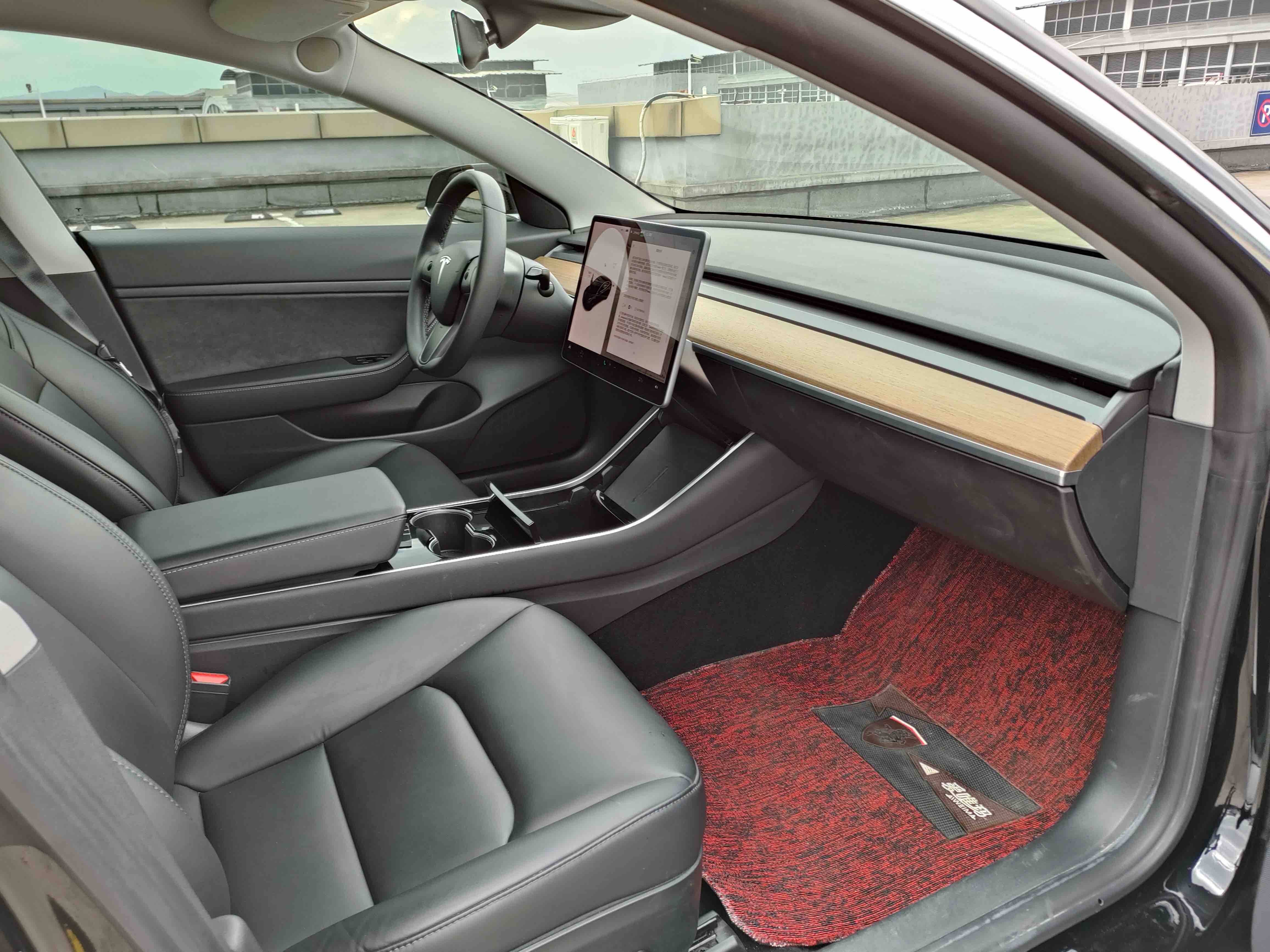 Tesla Model 3 2020 #4 Tesla Model 3 2020 car image #4