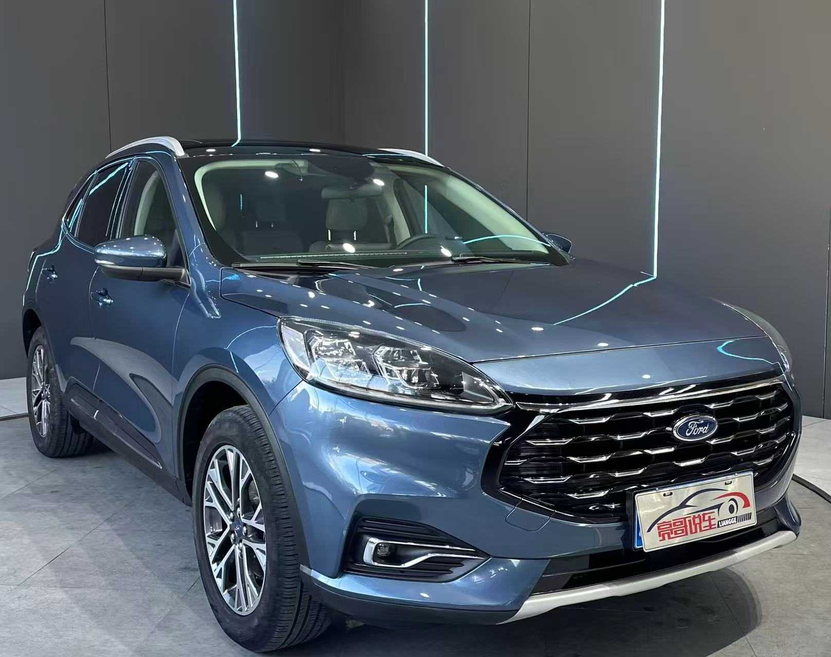 Ford Escape 2023 immagine di auto #4