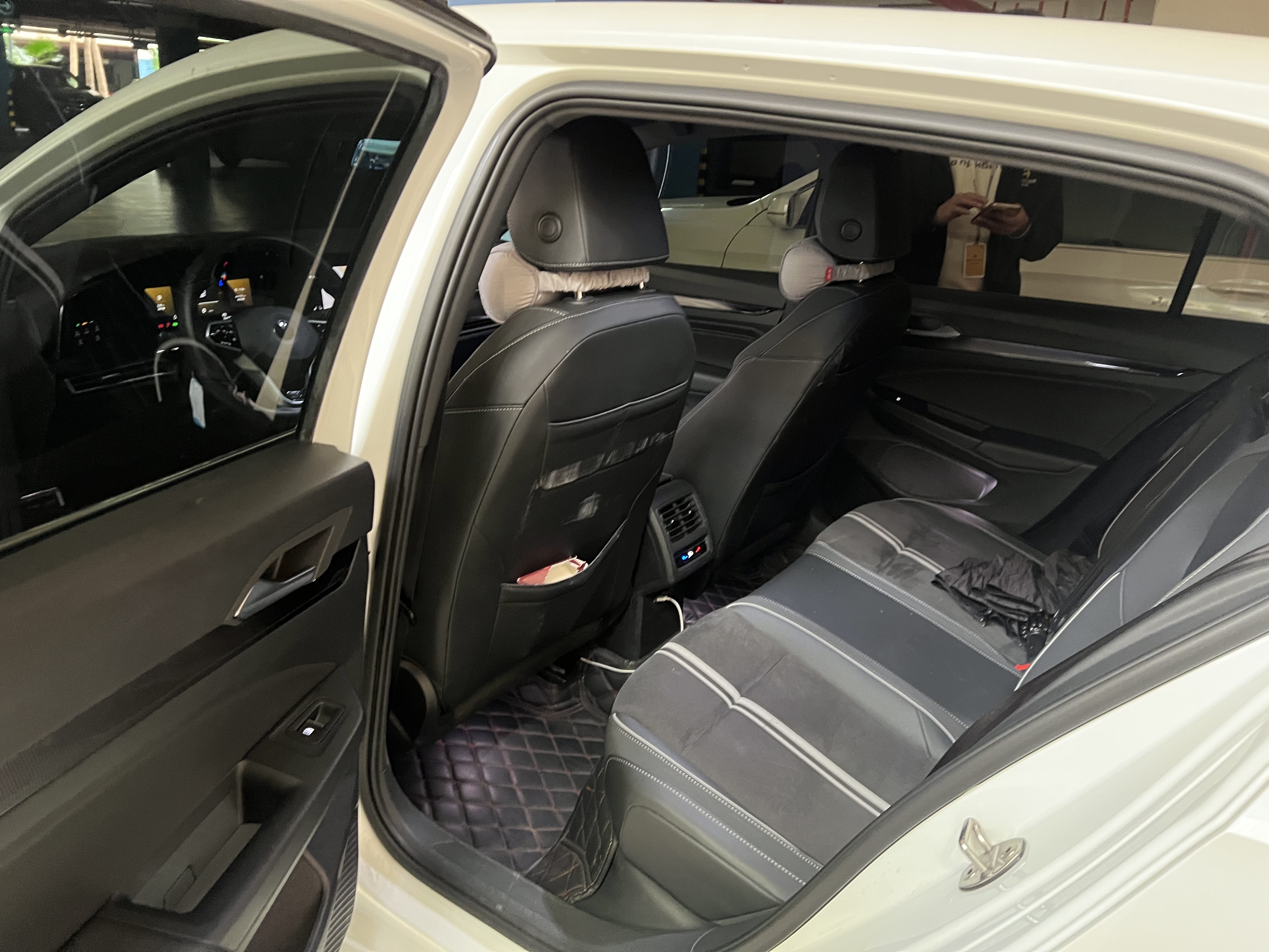 Volkswagen Golf 2021 image de voiture #4