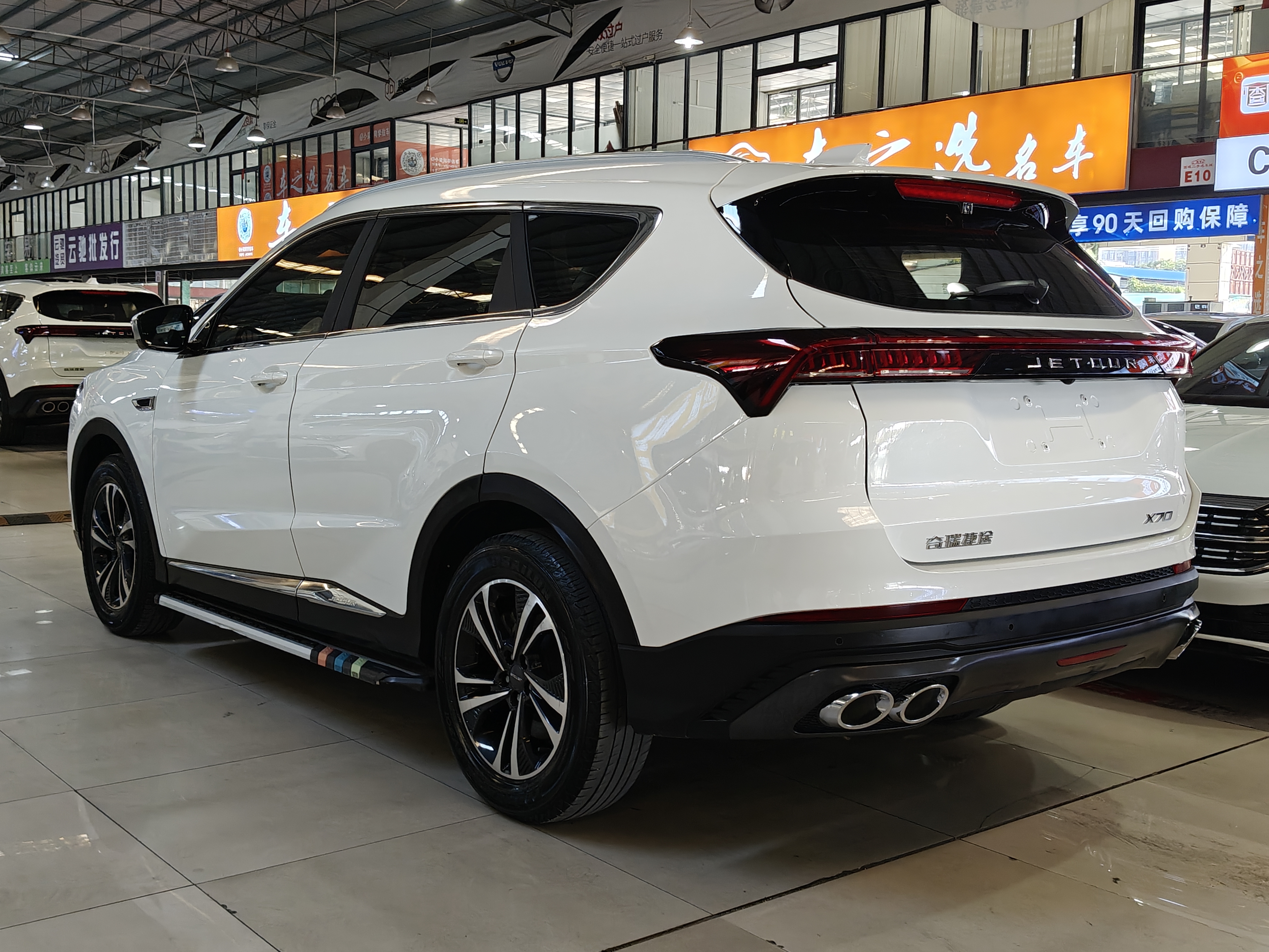 Jetour X70 PLUS 2020 #4 Jetour X70 PLUS 2020 car image #4