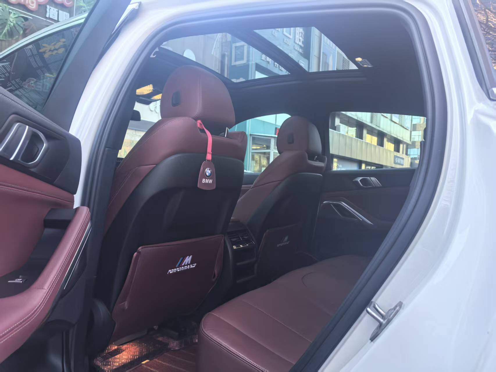 BMW X6 2021 immagine di auto #4