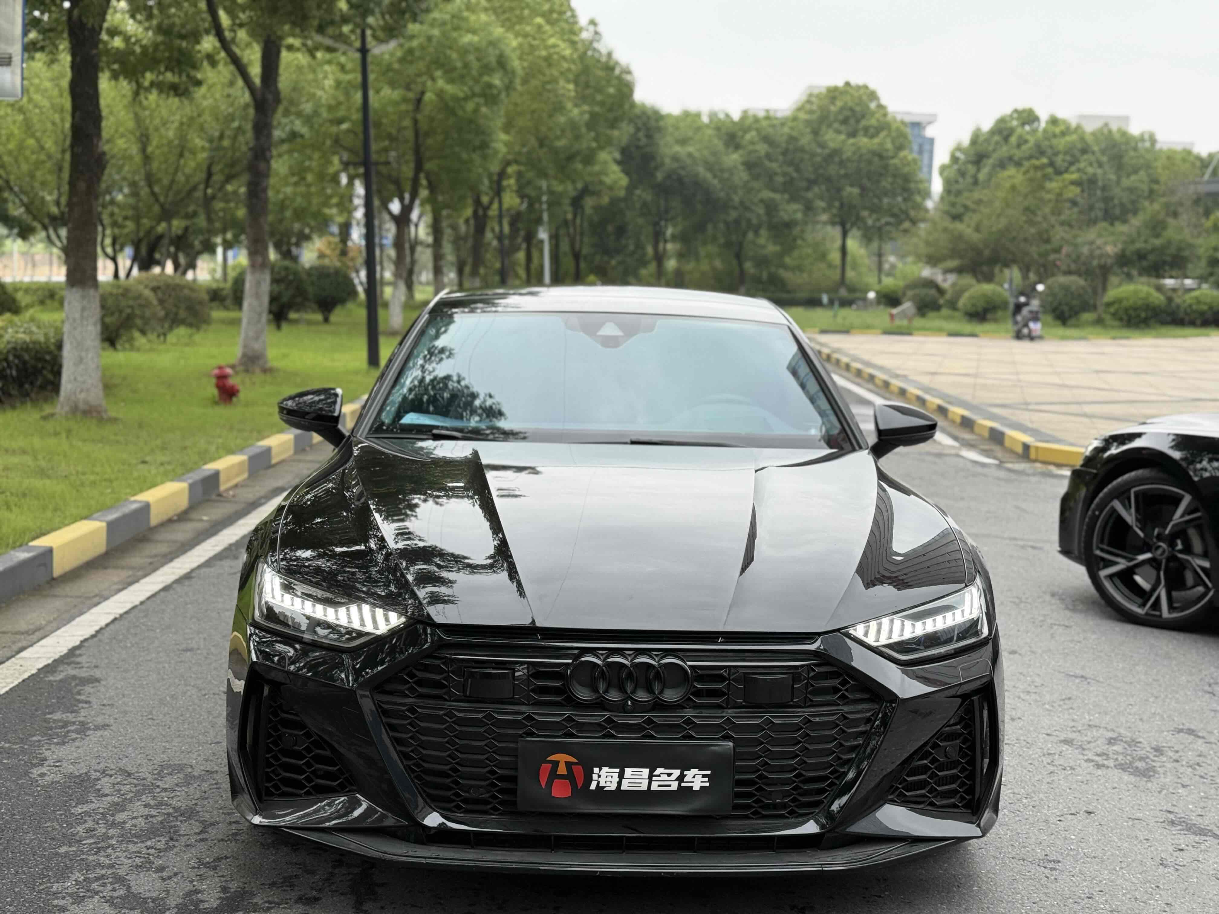 Audi S7 2021 car image #4