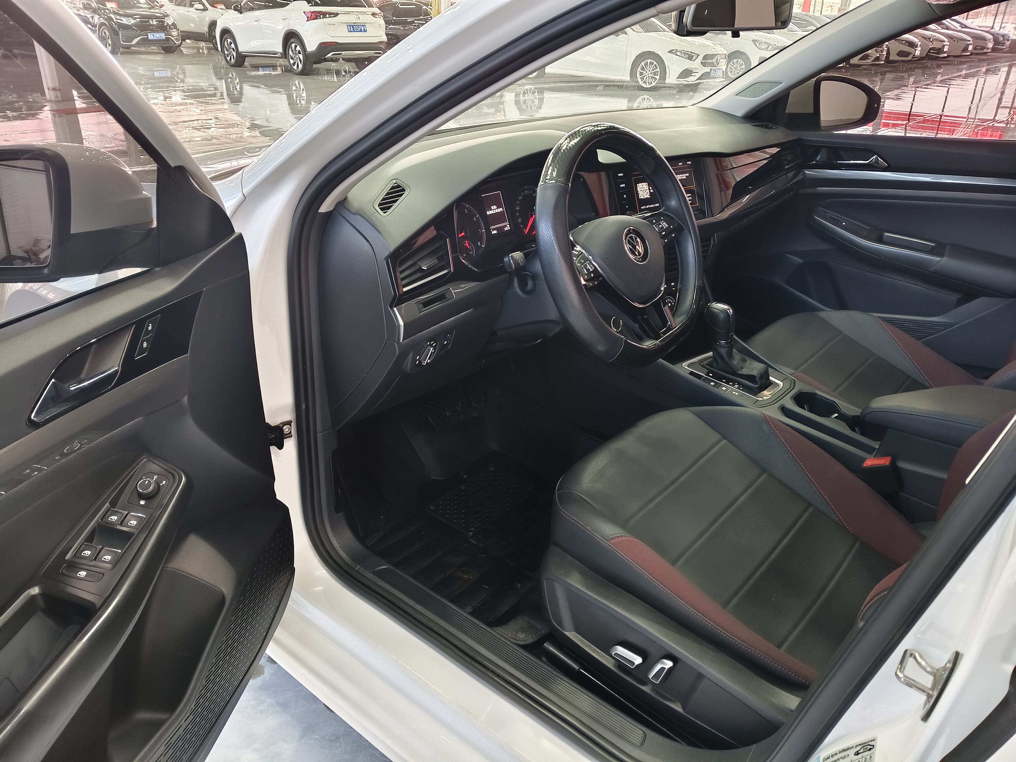 Volkswagen Bora 2021 imagem de carro #4