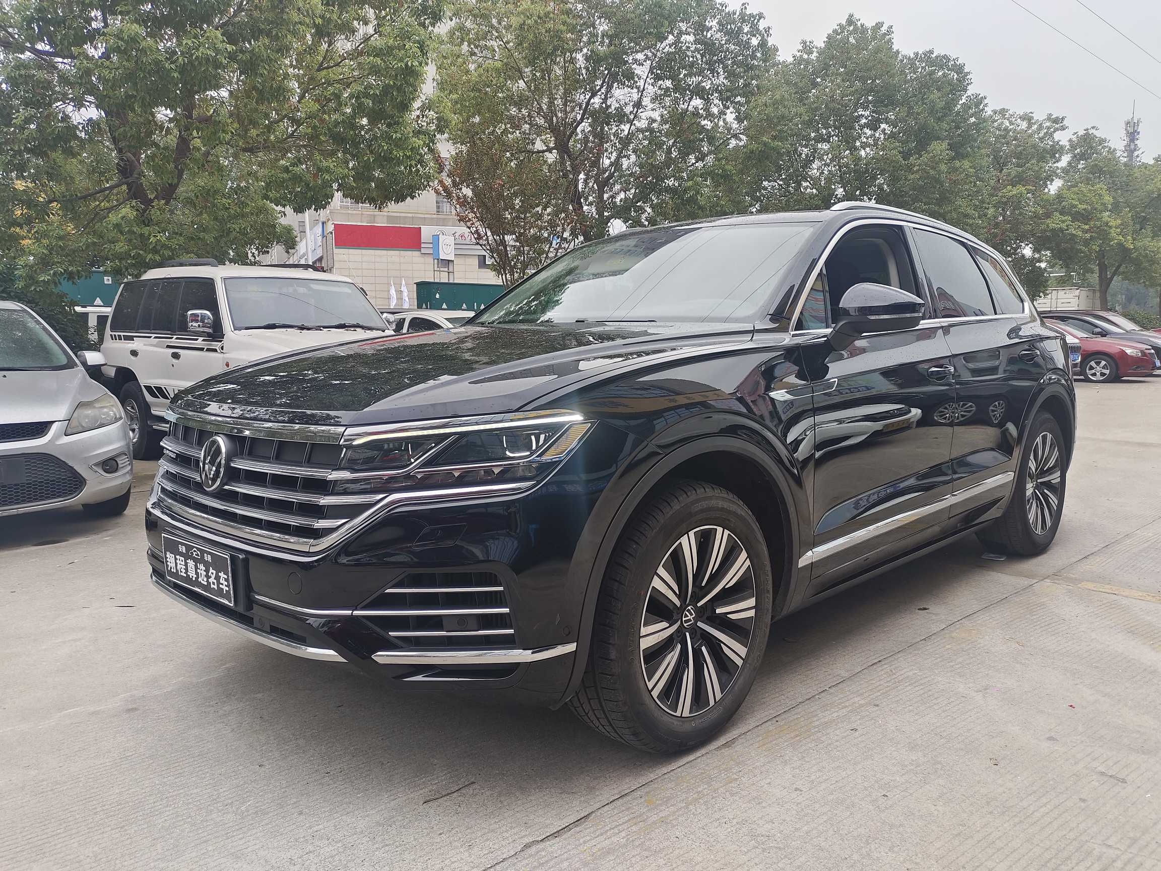 Volkswagen Touareg New Energy 2022 car image #4