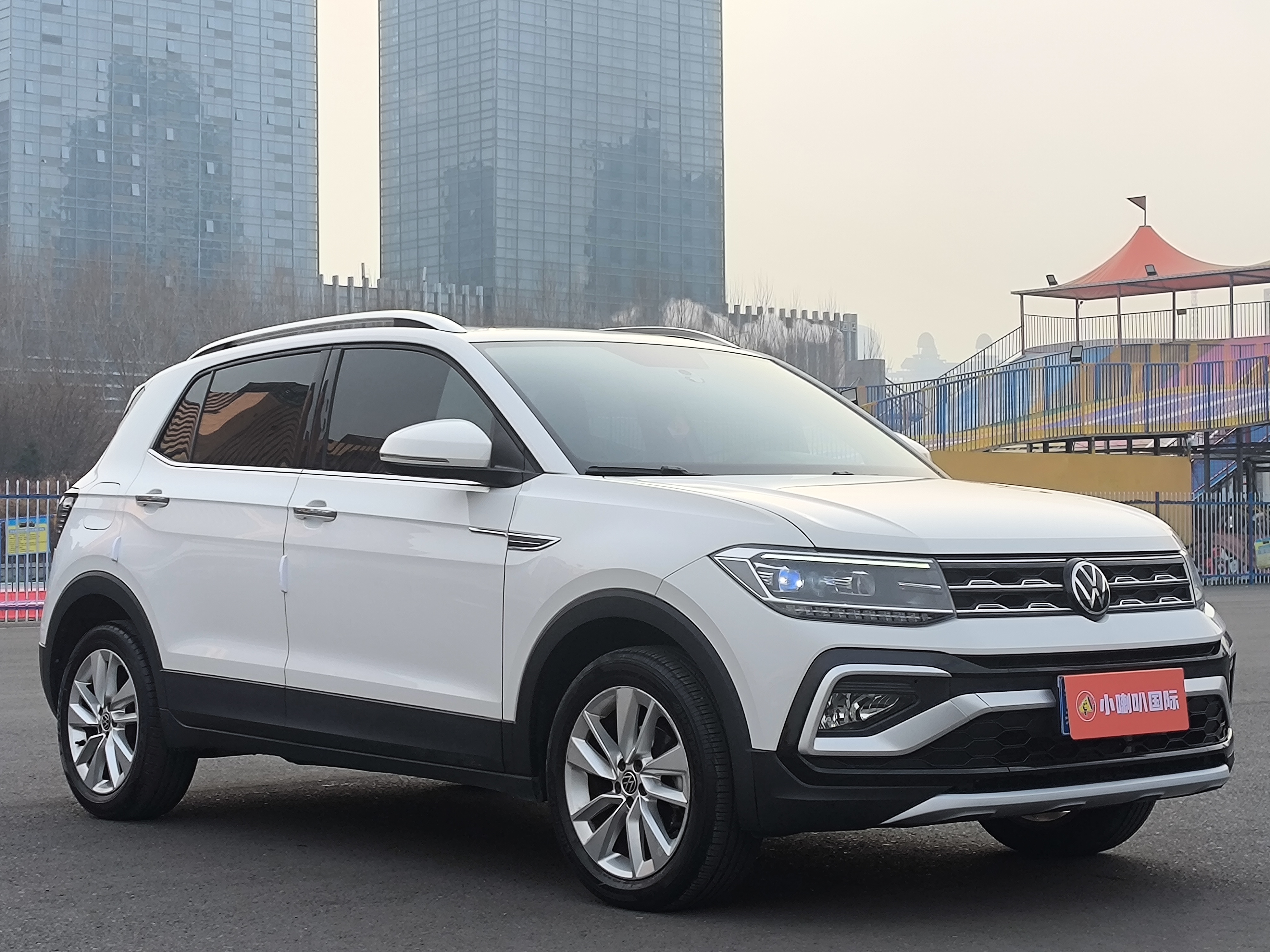 Volkswagen T-Cross 2021 #4 Volkswagen T-Cross 2021 car image #4