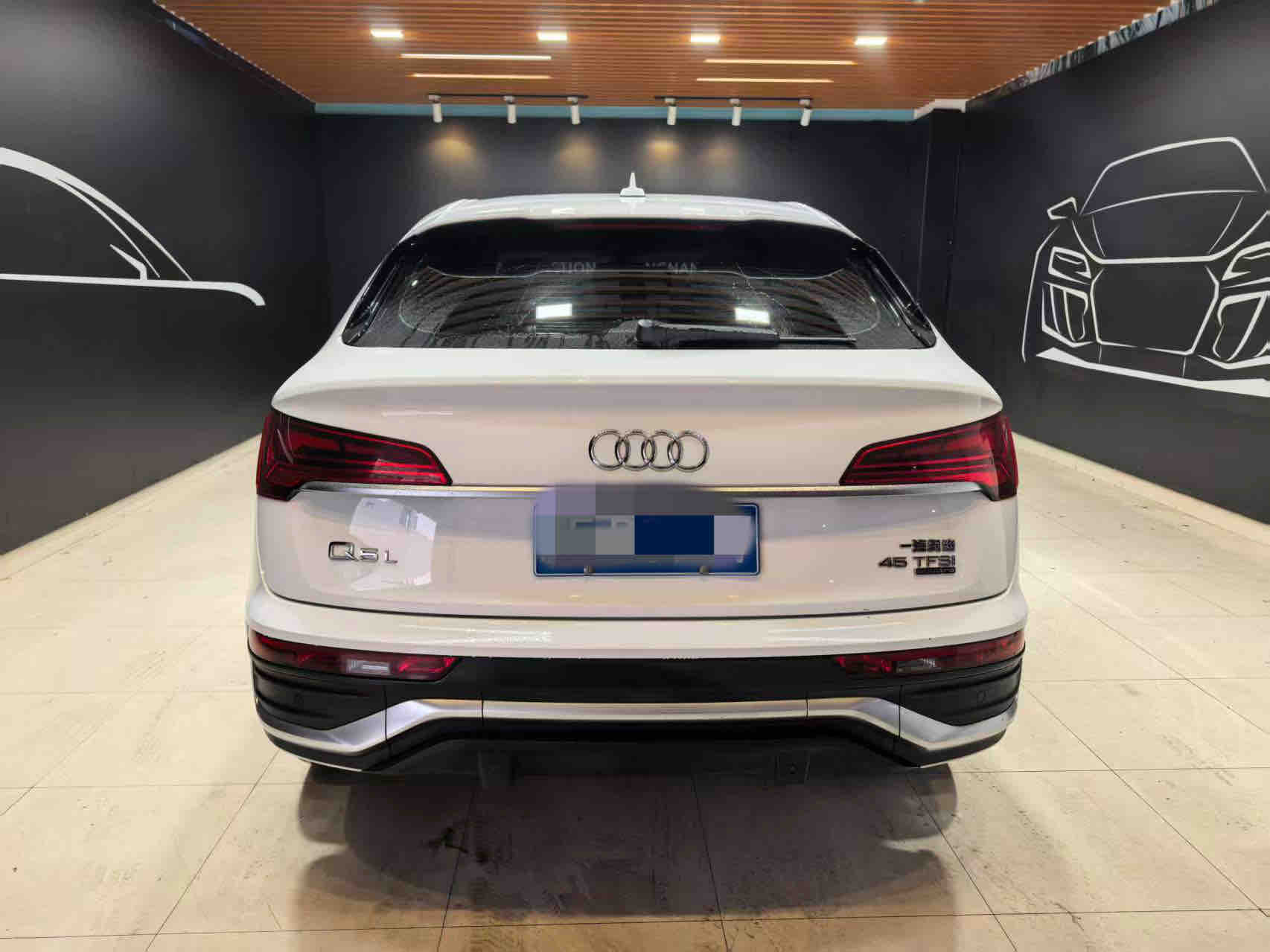 Audi Q5L Sportback 2021 car image #4