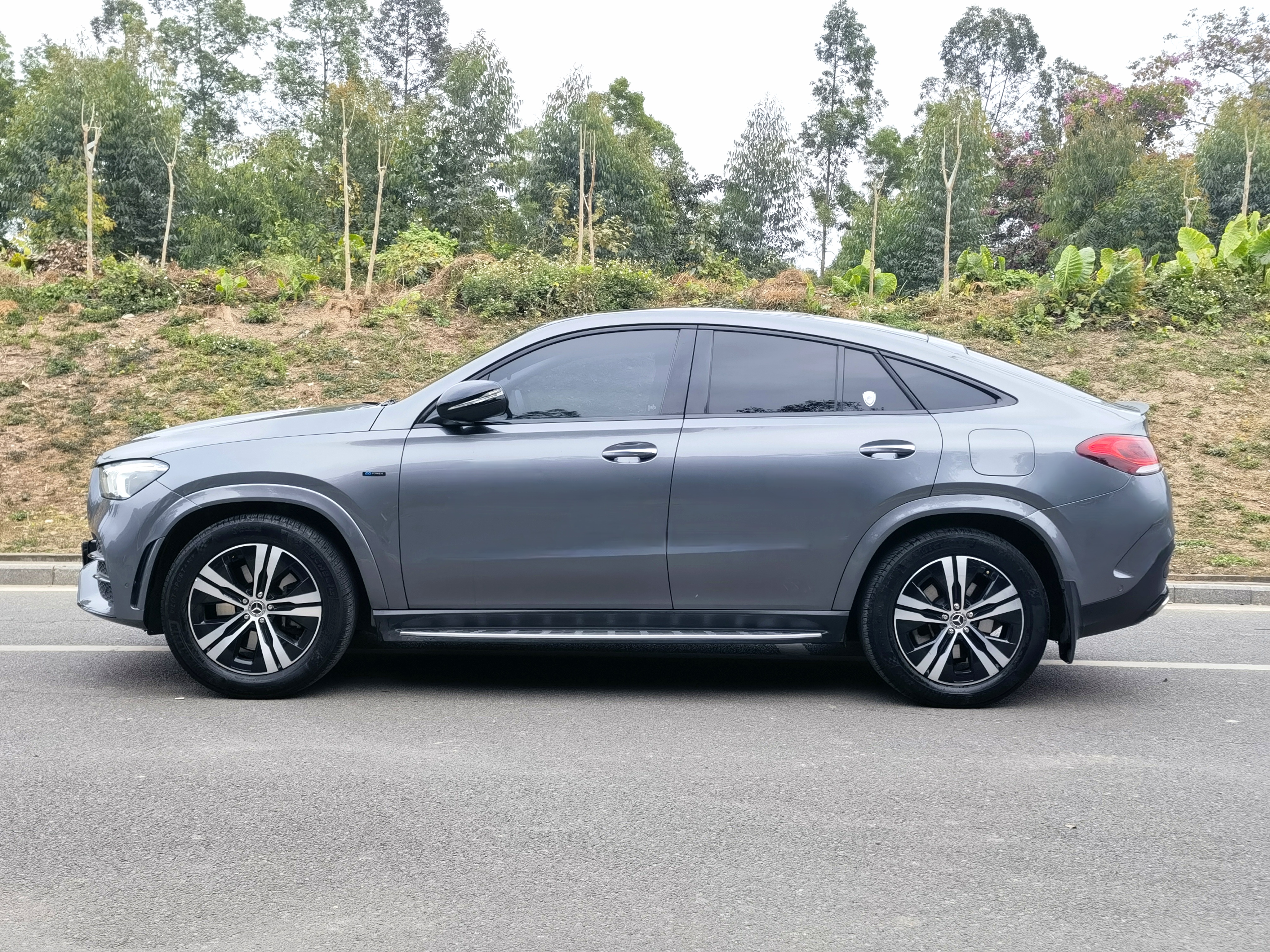 奔驰 奔驰GLE轿跑新能源 2021 汽车图片 #4