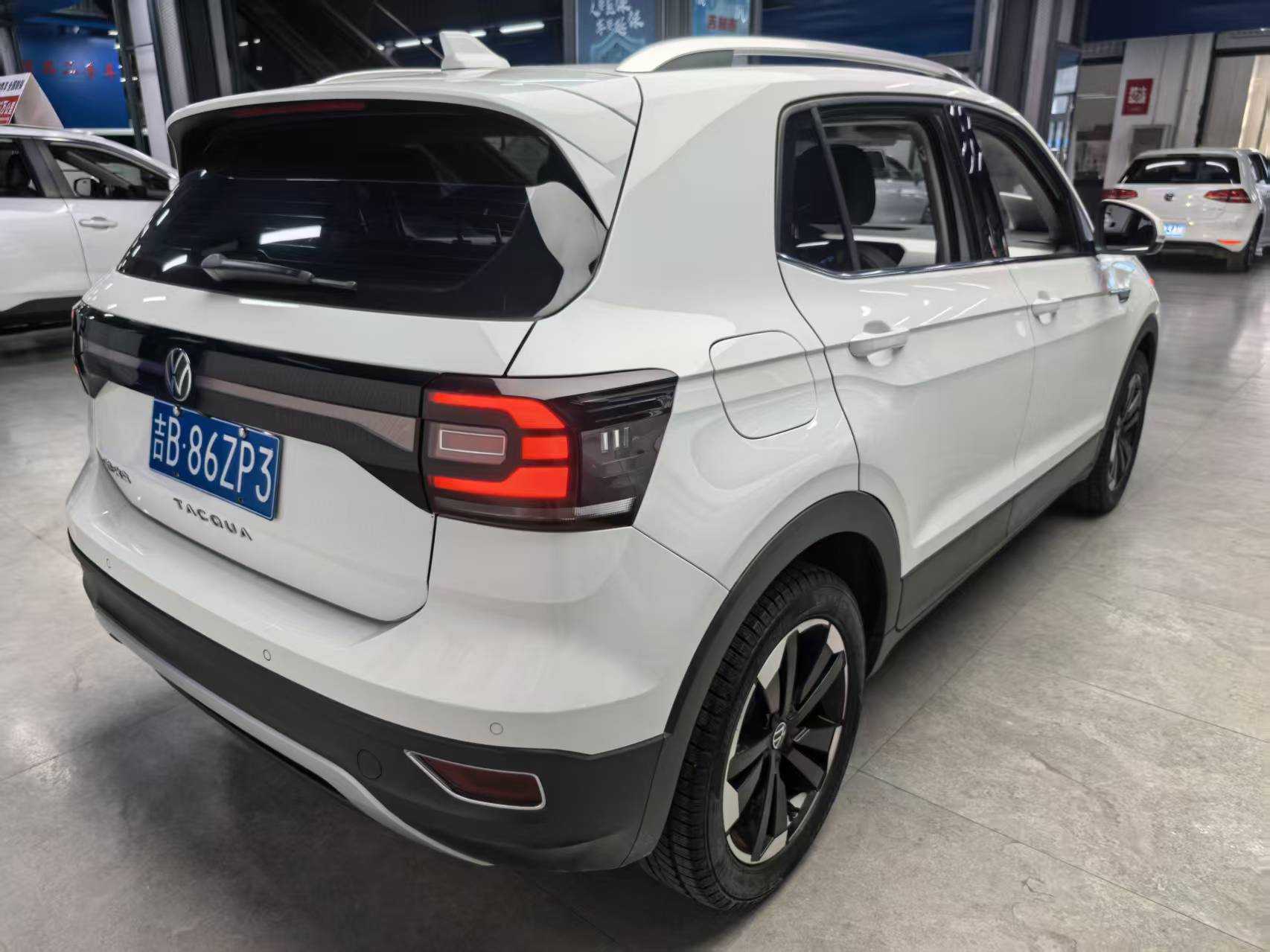 Volkswagen Tacqua 2021 car image #4