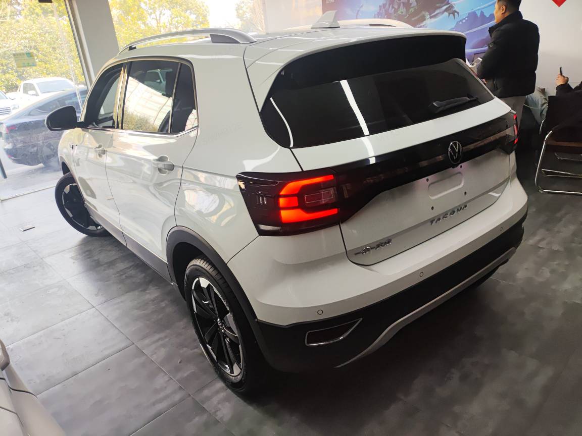 Volkswagen Tacqua 2022 car image #4