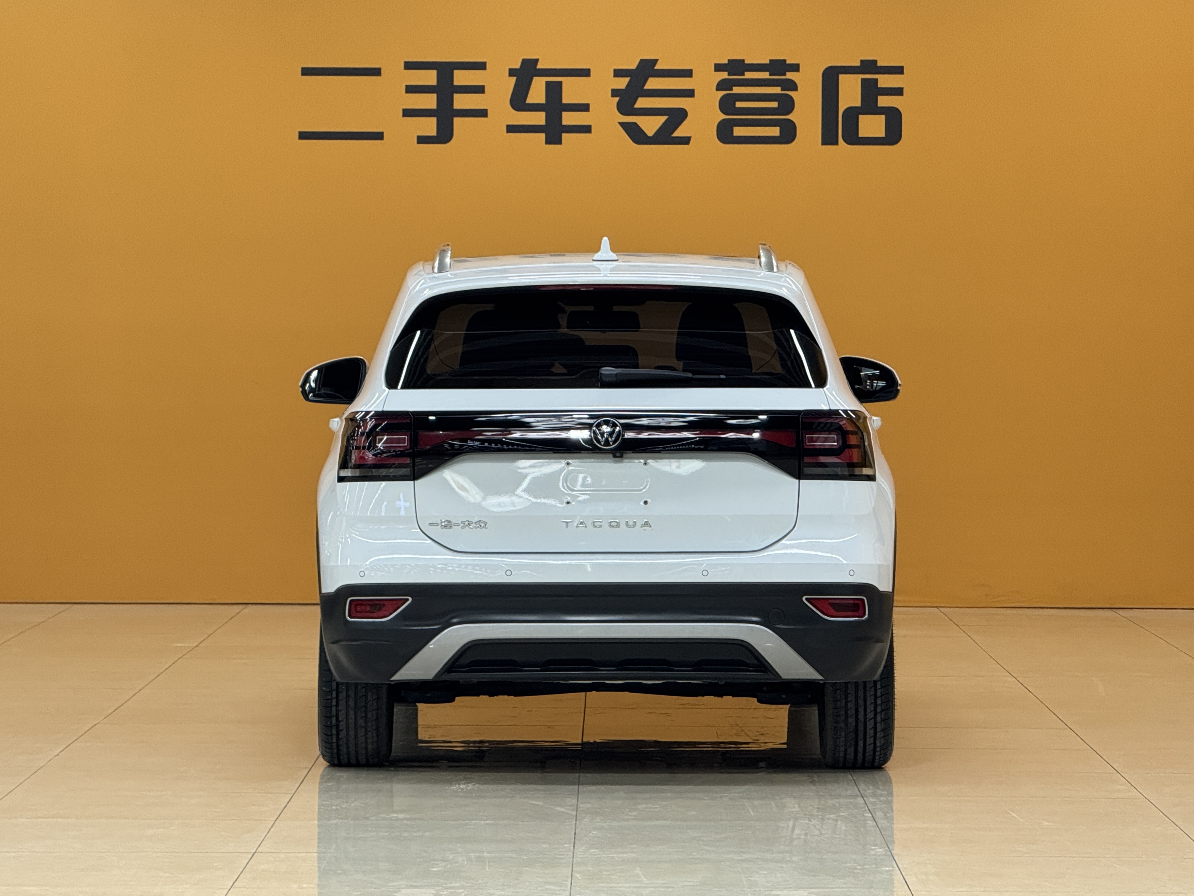 Tacqua 2021 car image #4