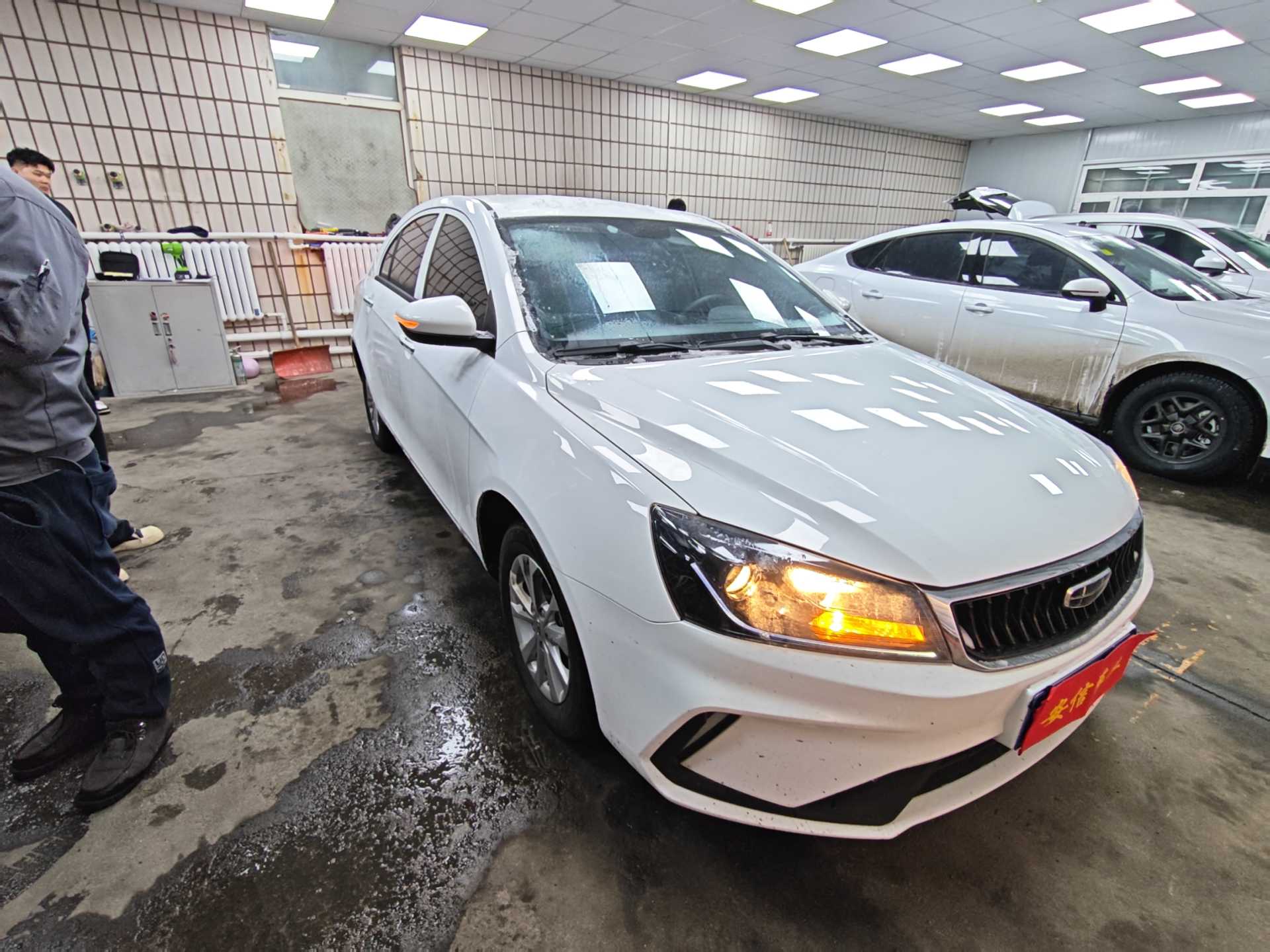 GEELY Emgrand 2021 car image #4