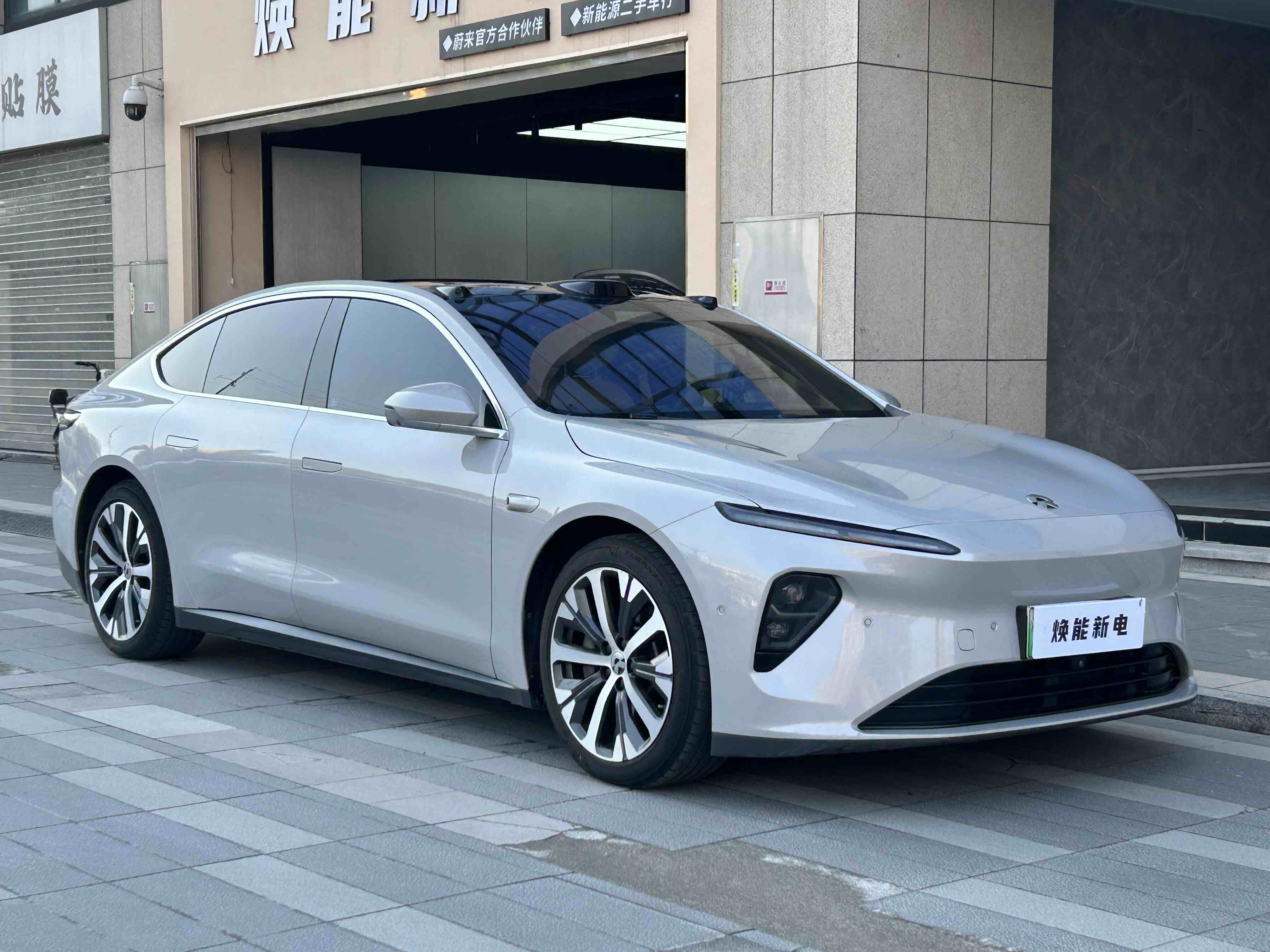 蔚来 蔚来ET7 2022 汽车图片 #4