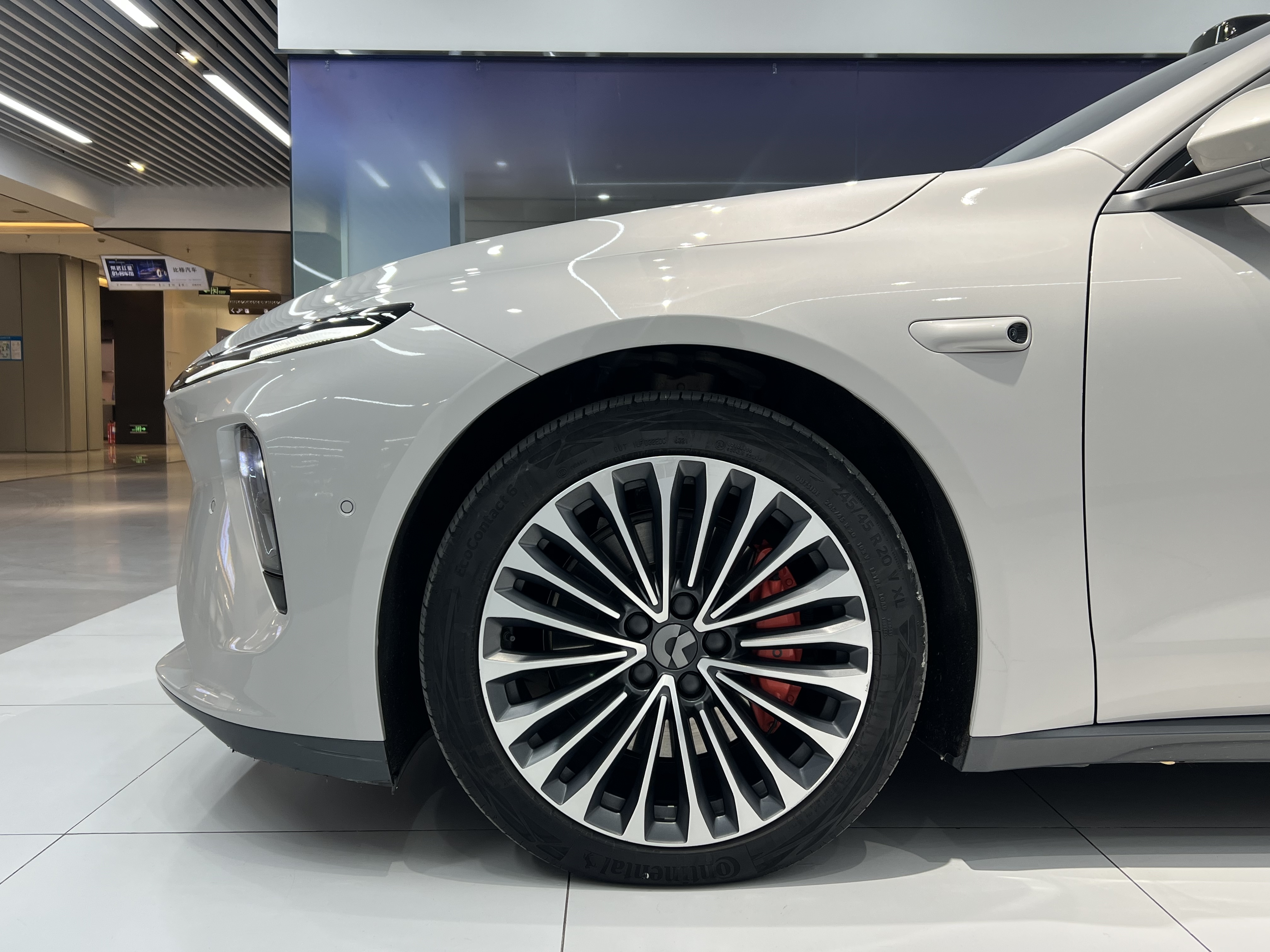 NIO ET7 2023 изображение автомобиля #4