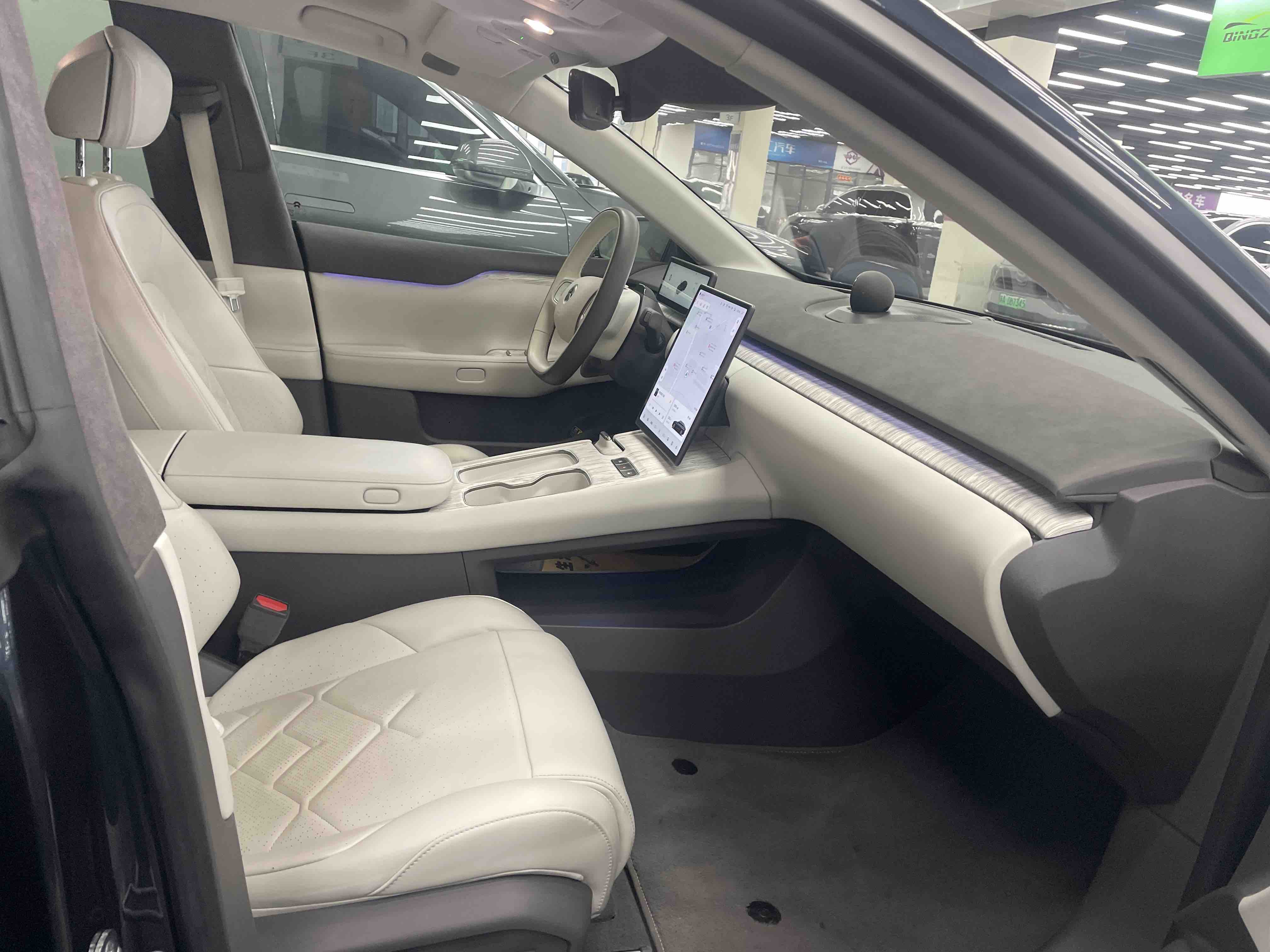 NIO ET7 2022 car image #4