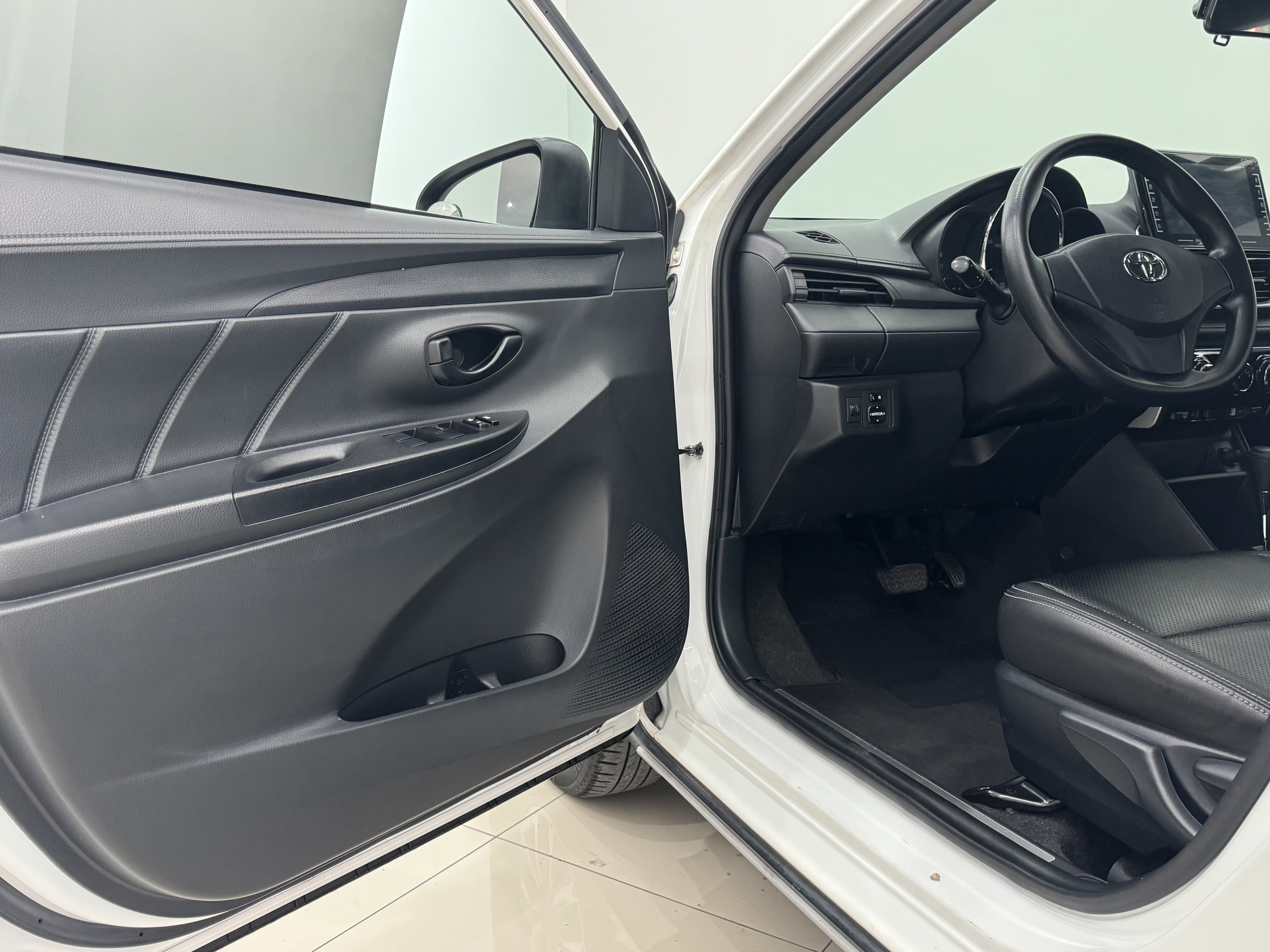Yaris L Zhixuan 2021 #4 Yaris L Zhixuan 2021 car image #4