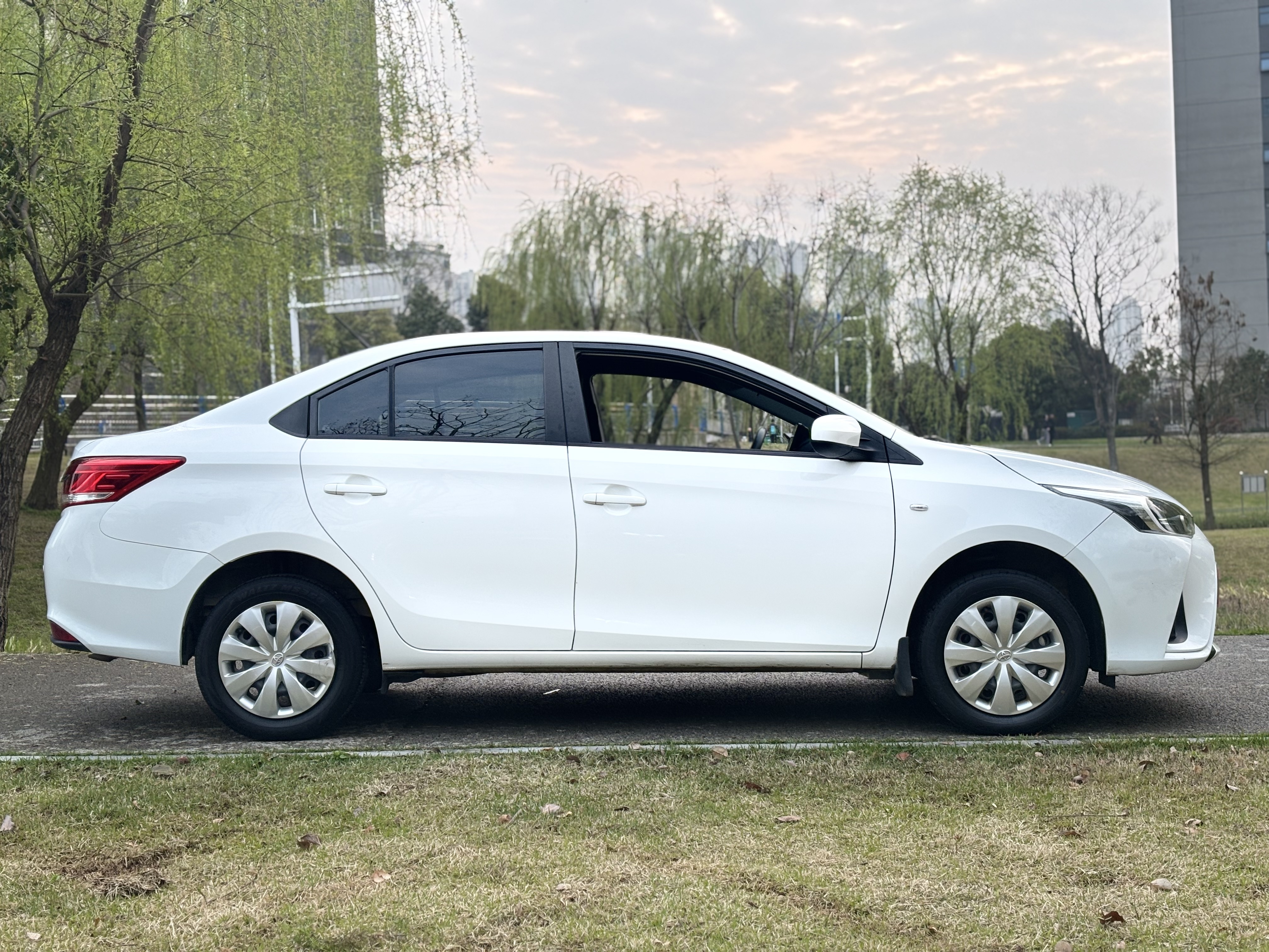 Yaris L Zhixiang 2021 car image #4