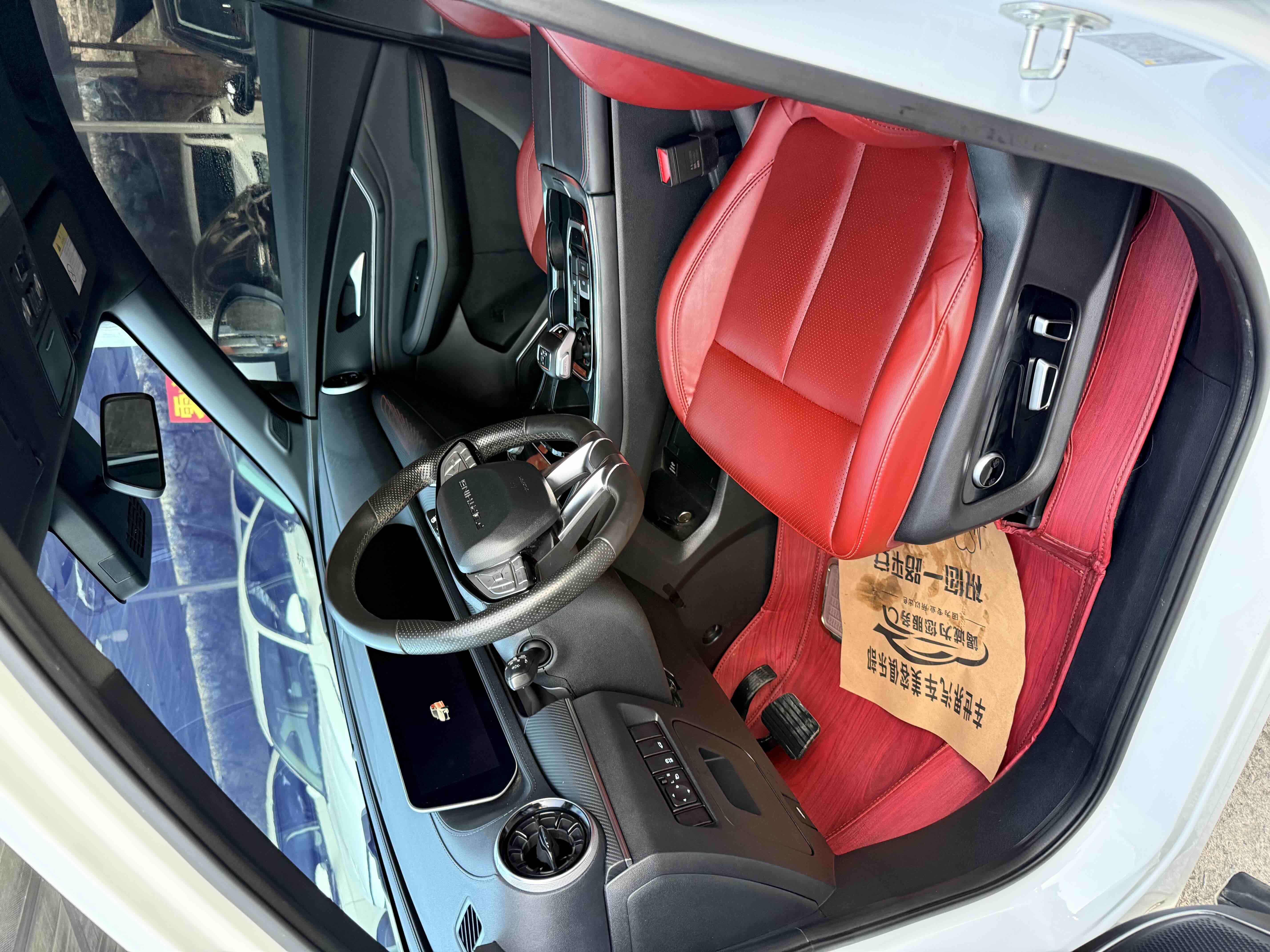 Forthing T5 EVO 2022 car image #4