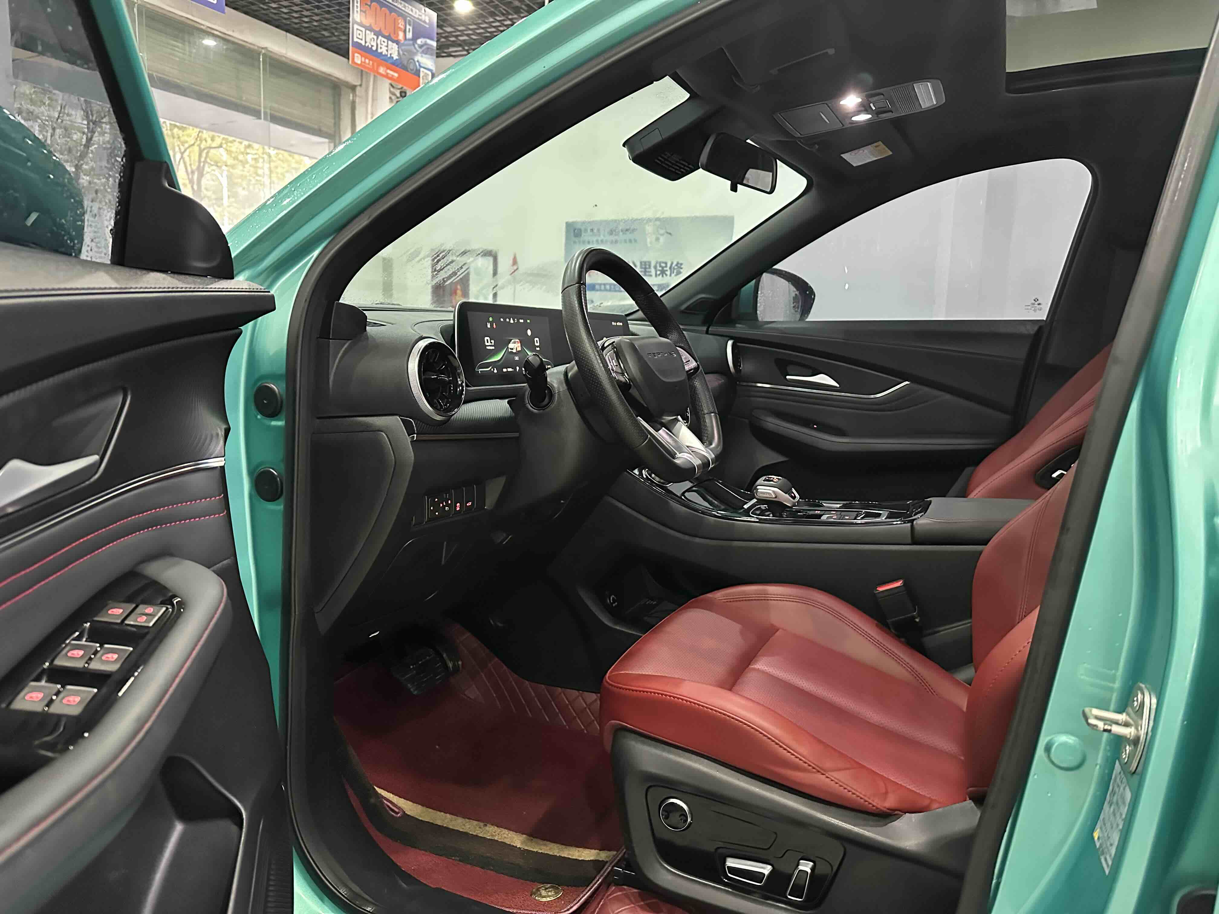 Forthing T5 EVO 2021 car image #4