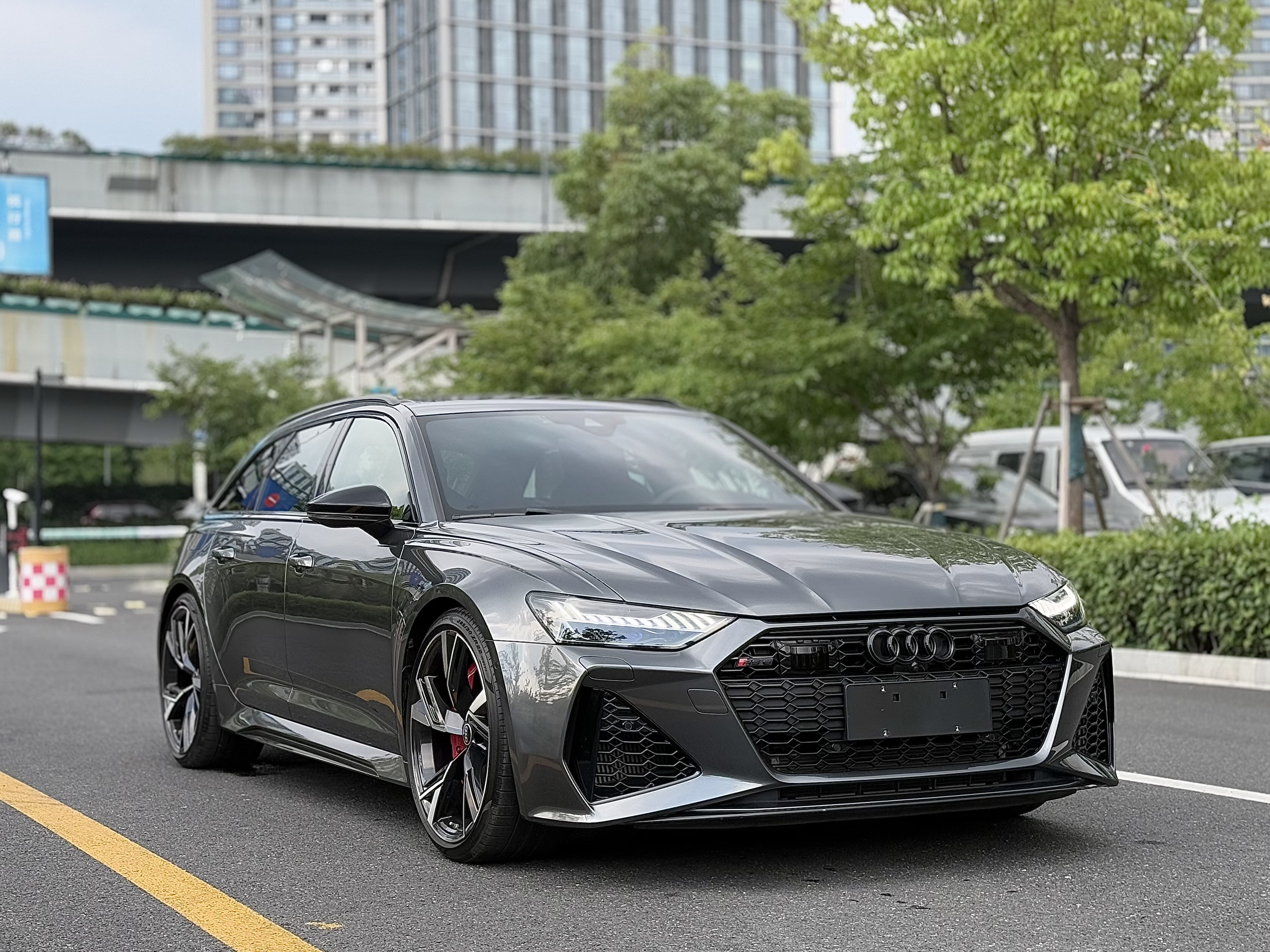 Audi RS 6 2023 #4 Audi RS 6 2023 car image #4