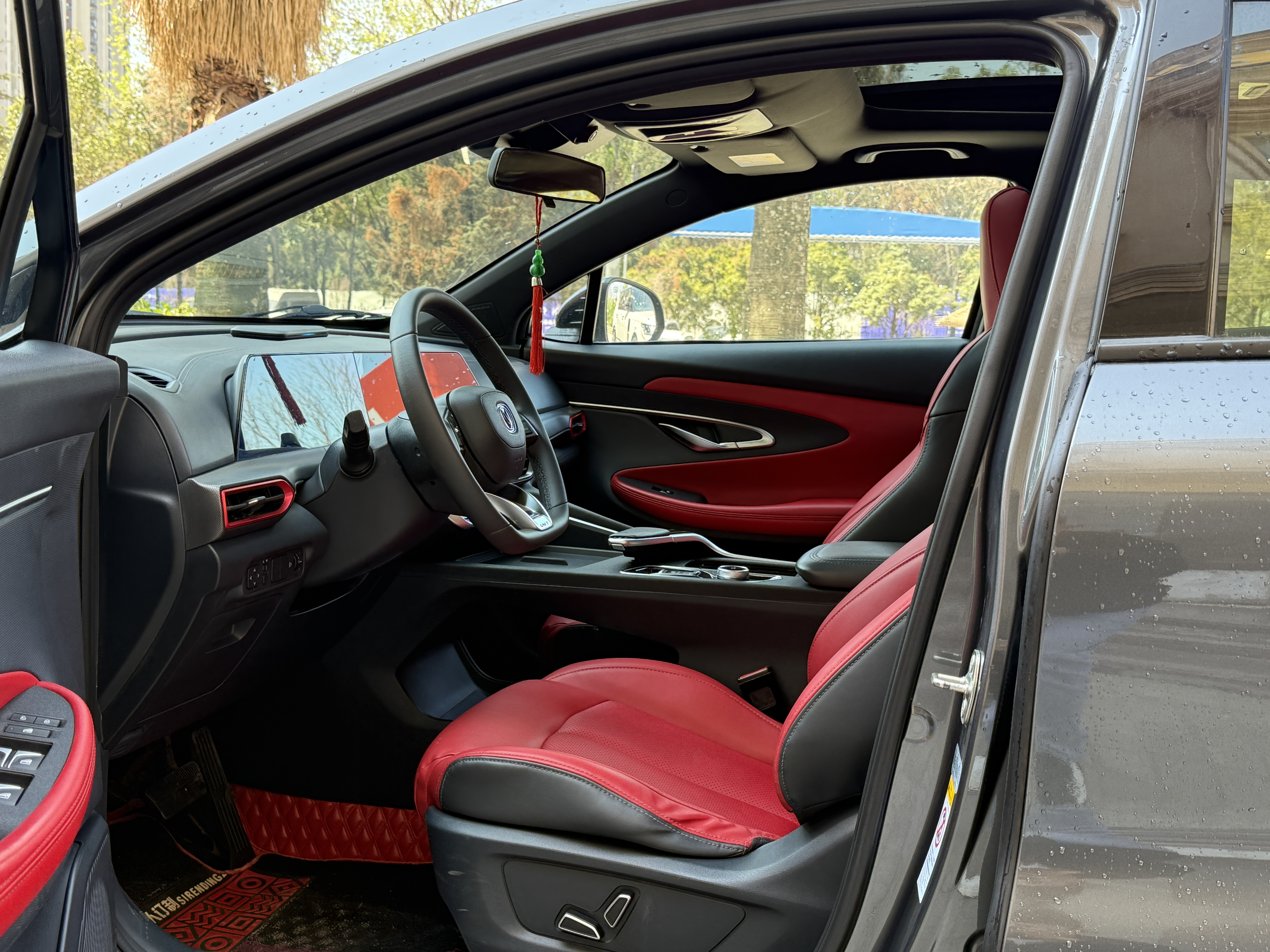 Changan UNI-T 2021 car image #4