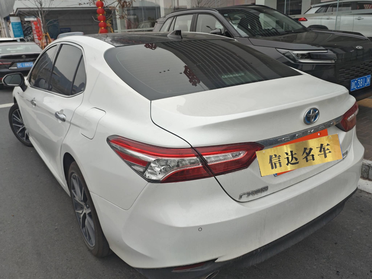 Toyota Camry 2022 car image #4