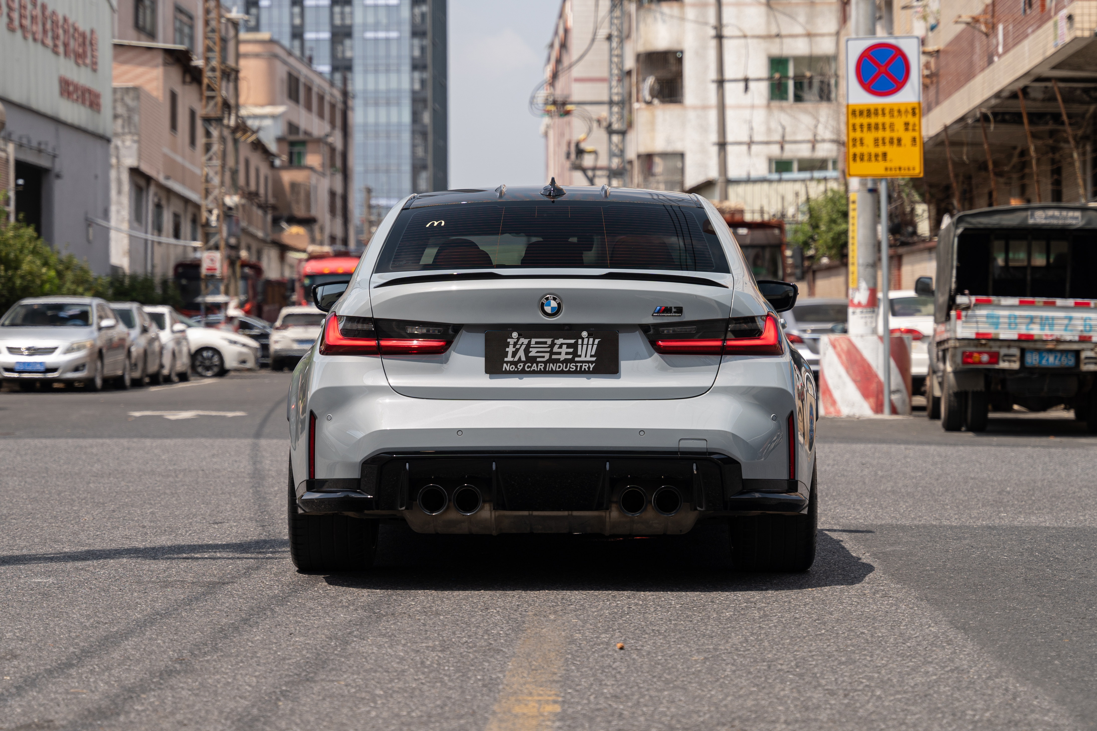 BMW M3 2023 صورة سيارة #4