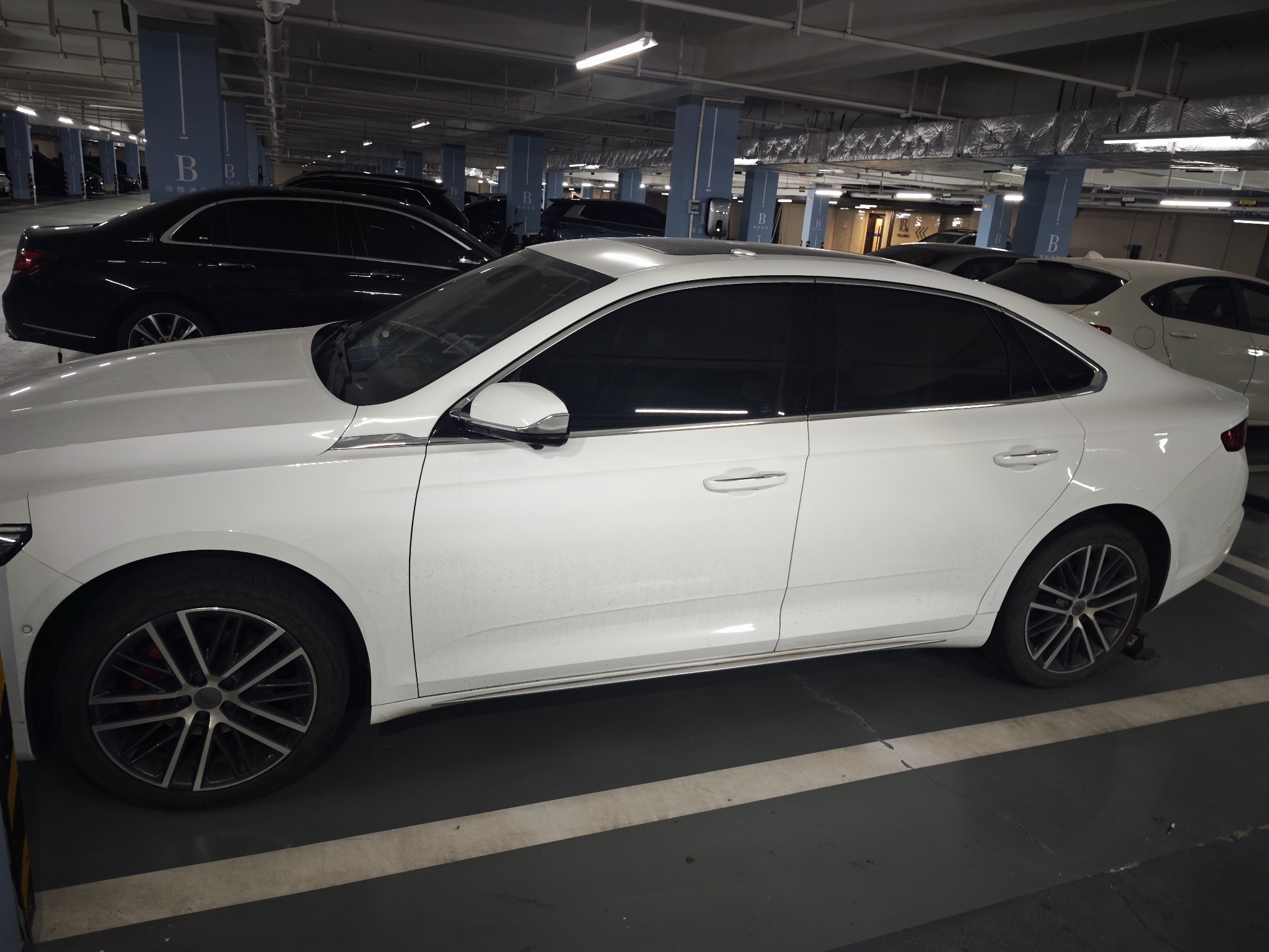 GEELY Preface 2021 immagine di auto #4