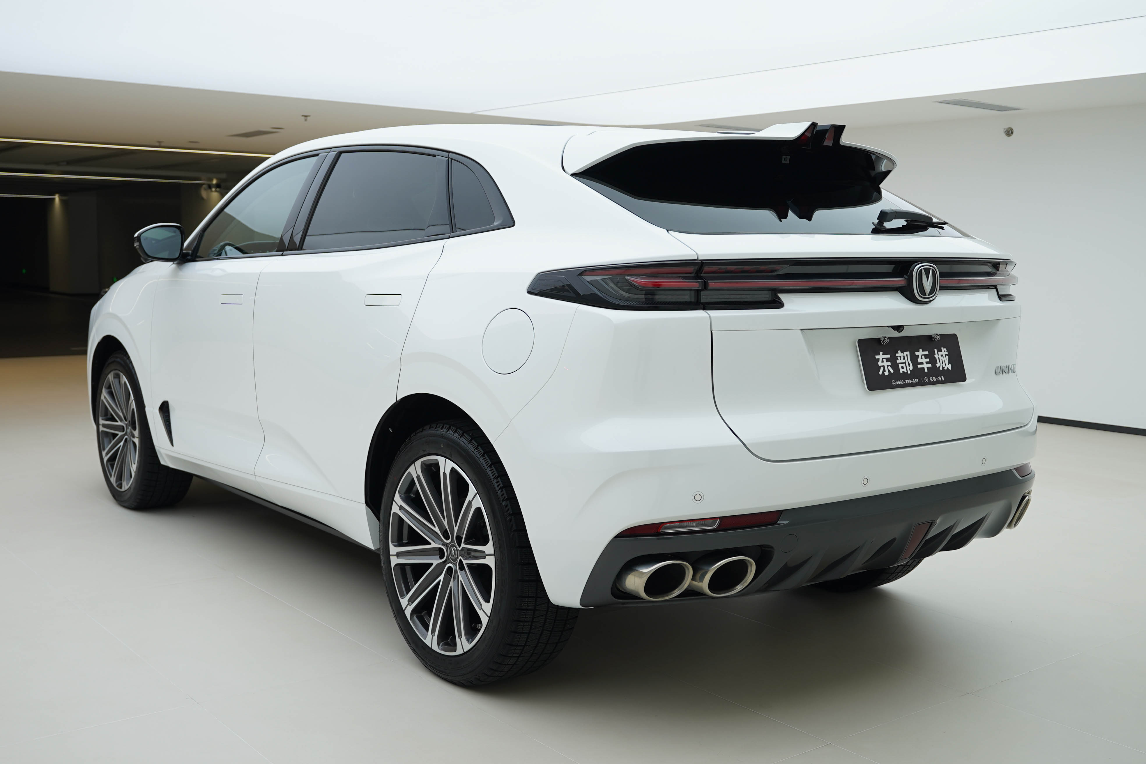 长安 长安UNI-K 2021 汽车图片 #4