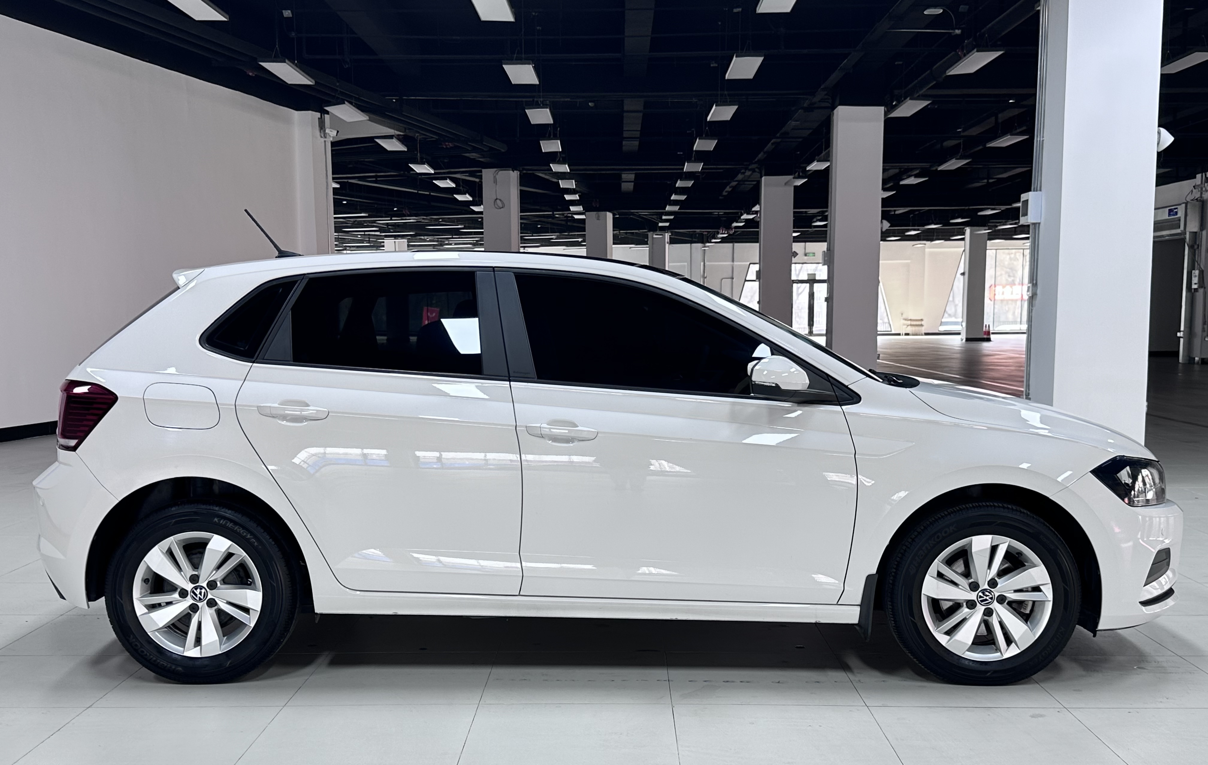 Volkswagen Polo 2021 #4 Volkswagen Polo 2021 car image #4